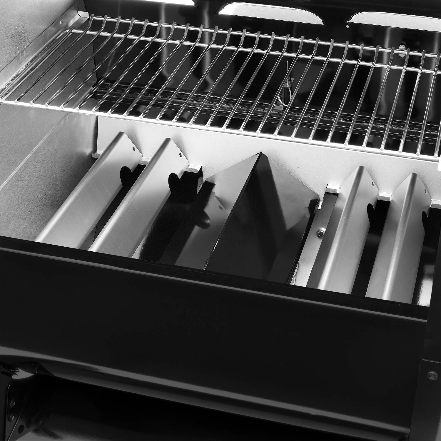 Weber SmokeFire EX4 Gen 2 24-Zoll WLAN-fähiger Pelletgrill - 22510201