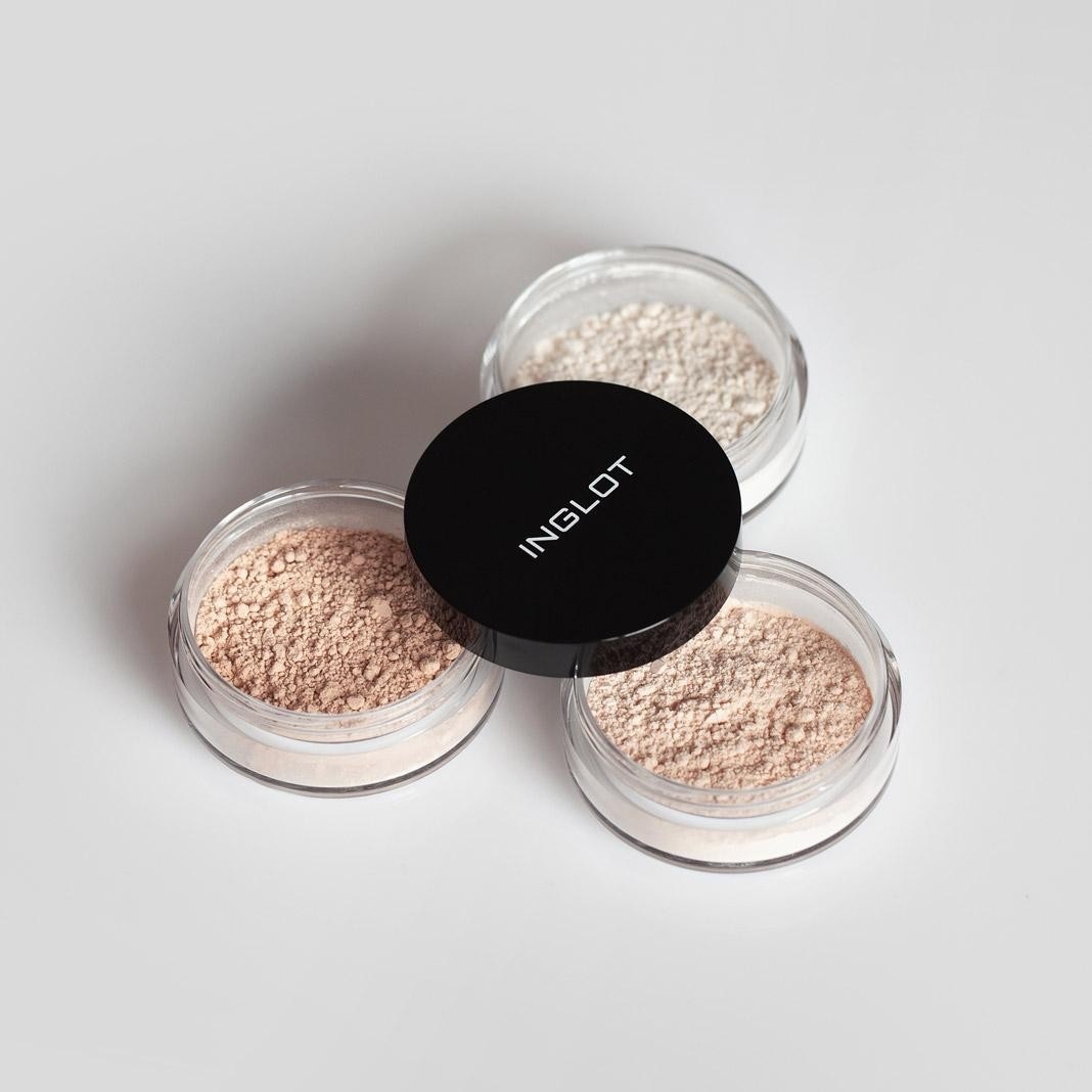 Inglot prášok Glättendes Augenpuder 73 - 2,2 g