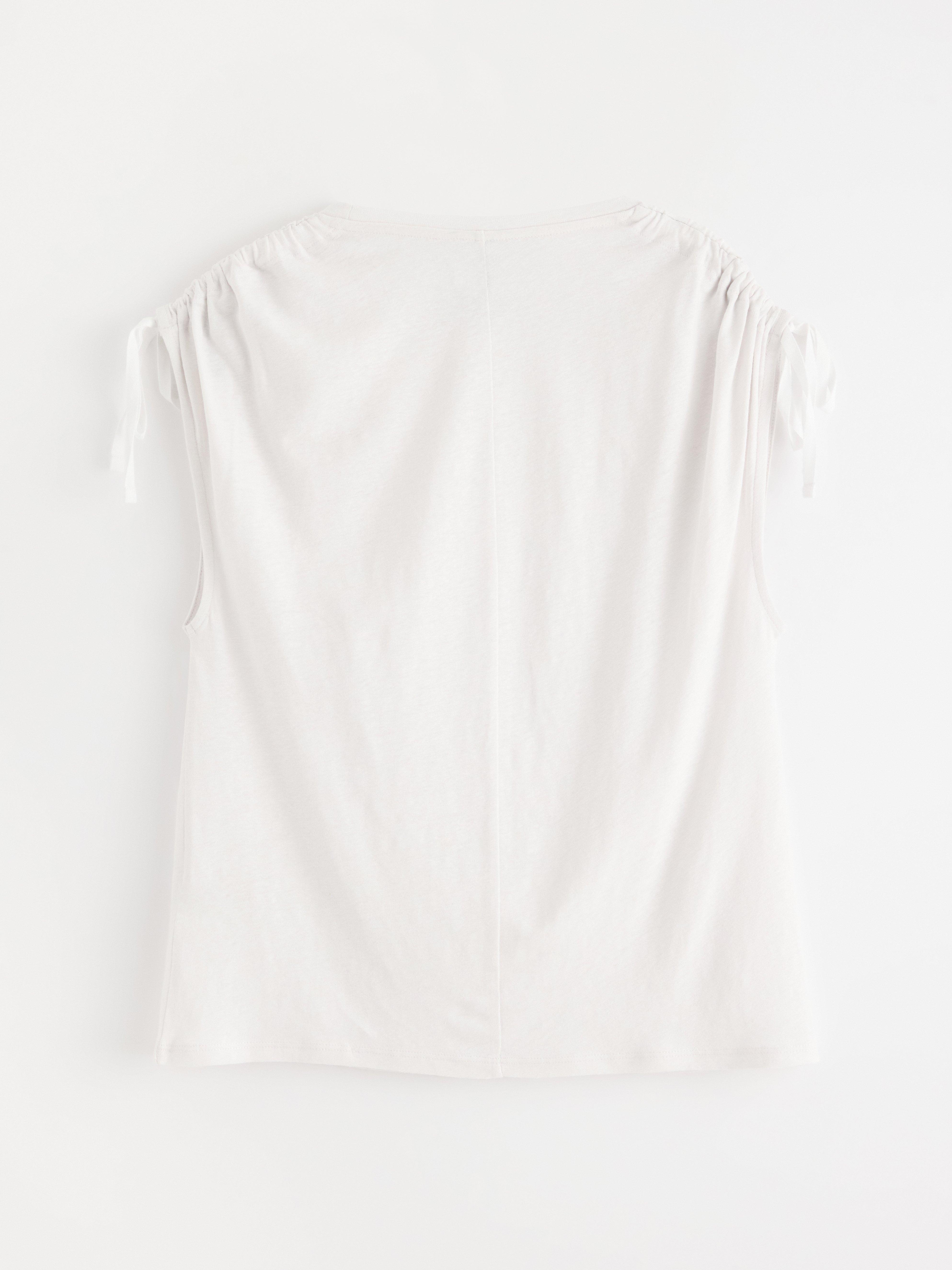 Blusa em mistura de linho branca