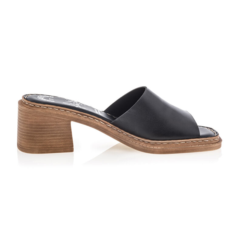 Γυναικεία Μαύρα Mules/Τσόκαρα