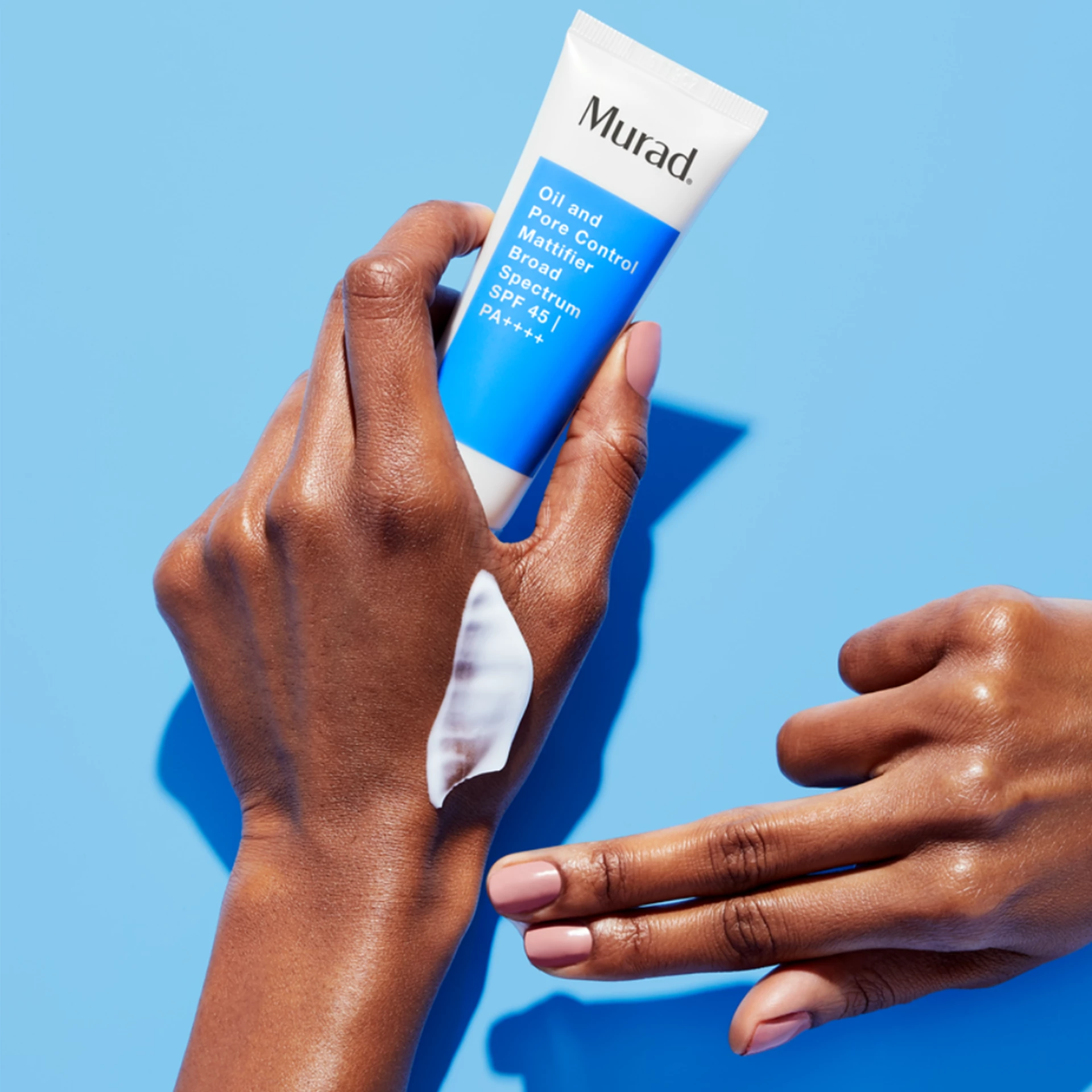 Matirni krema za uravnavanje oljnatosti in por širokega spektra SPF 45 PA++++ 50 ml - Murad