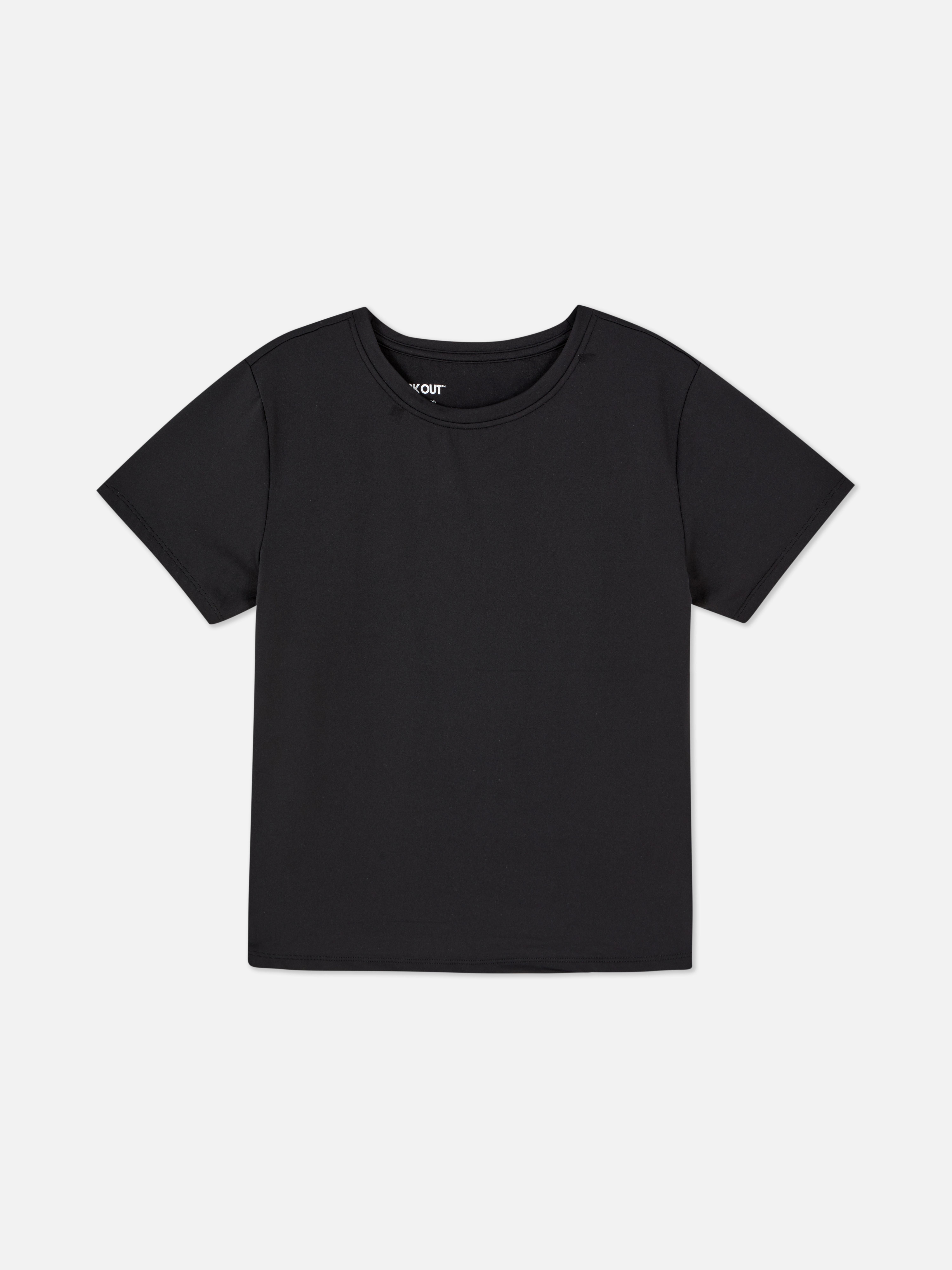 Tricou sport moale ca untul Bucură-te de un antrenament în acest tricou cu guler rotund moale ca untul din colecția noastră sport
