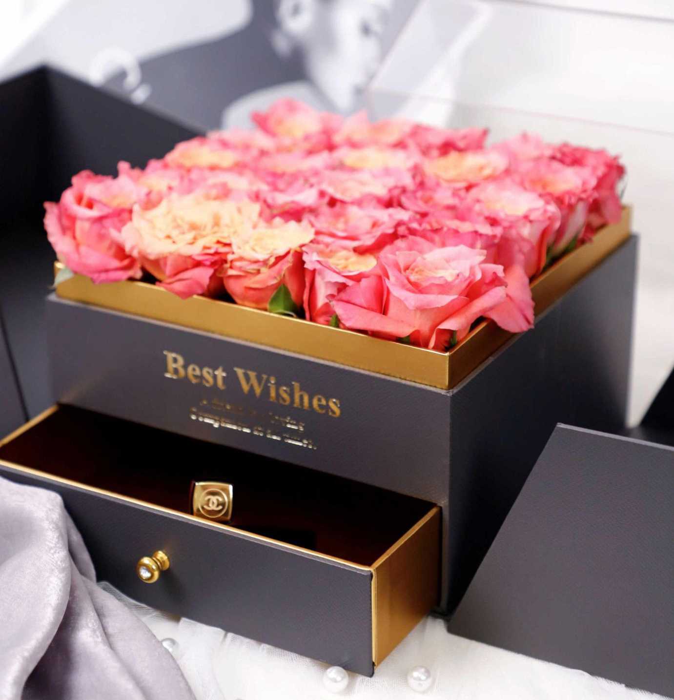 Caja de regalo cuadrada portátil de lujo con diseño mágico de acrílico estampado en caliente y sorpresas, con doble puerta y cajón.