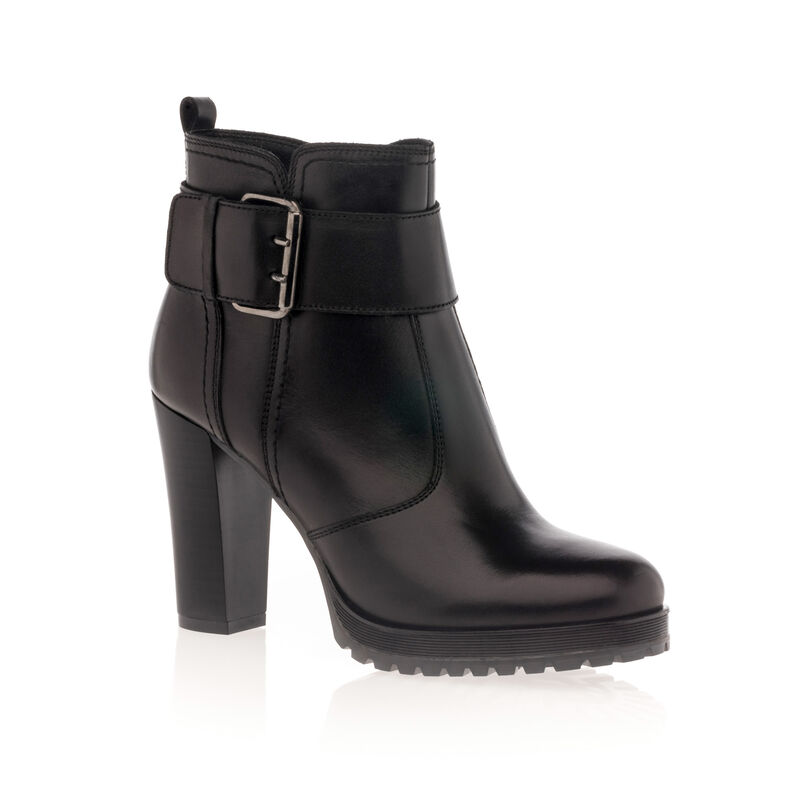 Schwarze Damenstiefel / Stiefeletten