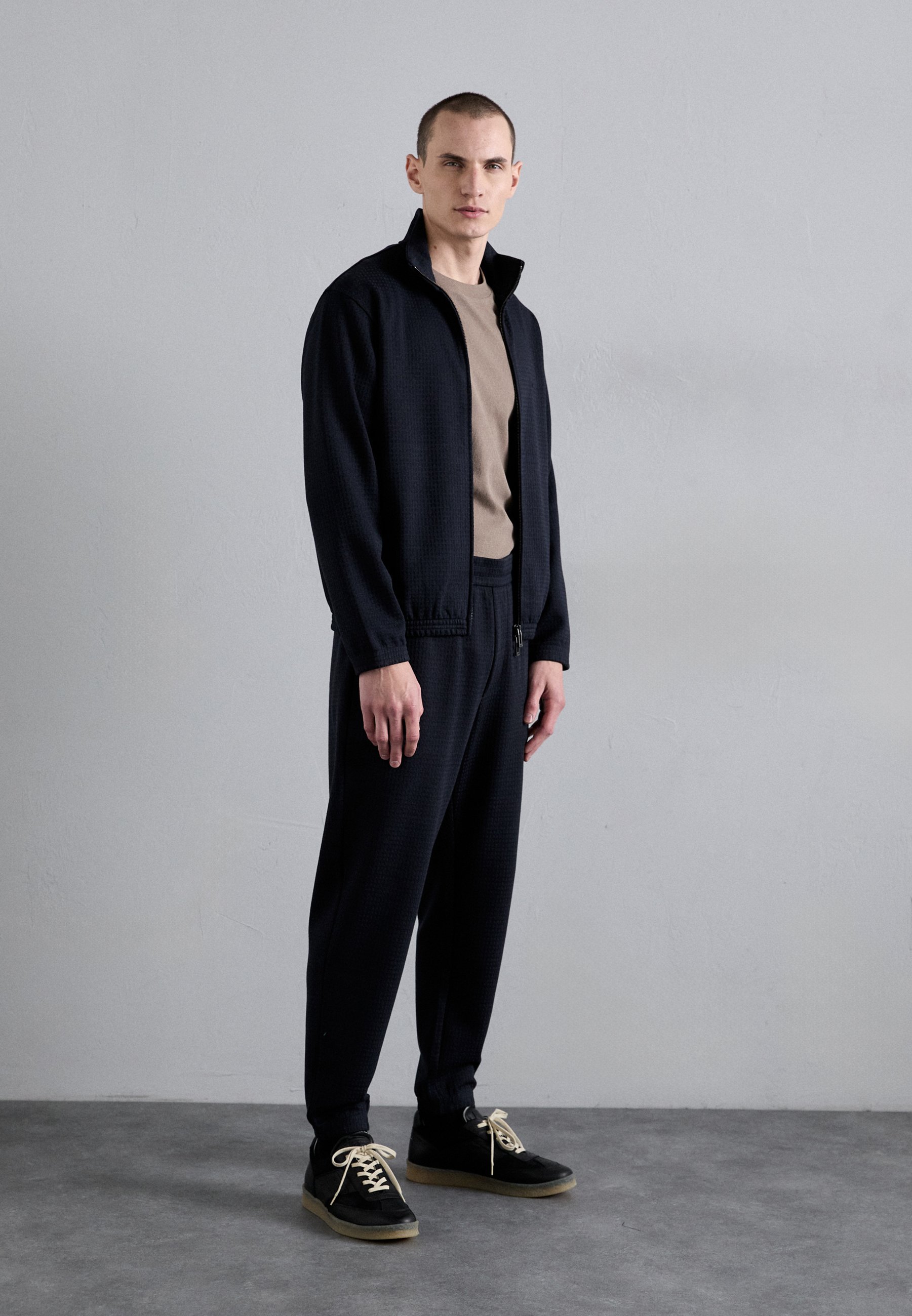 Bluza rozpinana Emporio Armani - granatowy