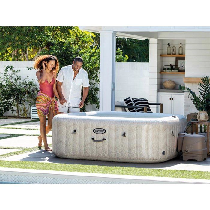 Jacuzzi inflable Intex PureSpa Chevron Square Bubble para 6 personas + kit de mantenimiento