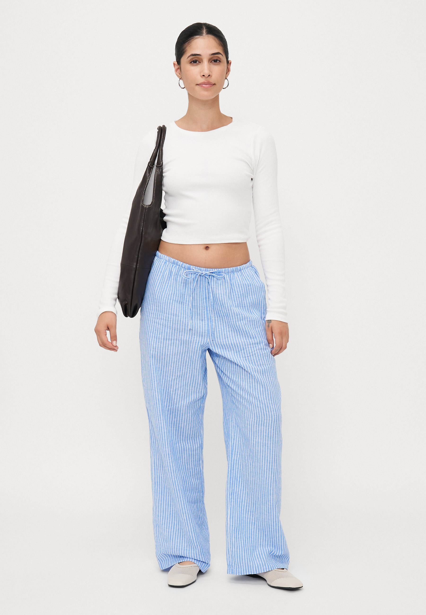 Gina Tricot Petite BROEK - Broek - blauw