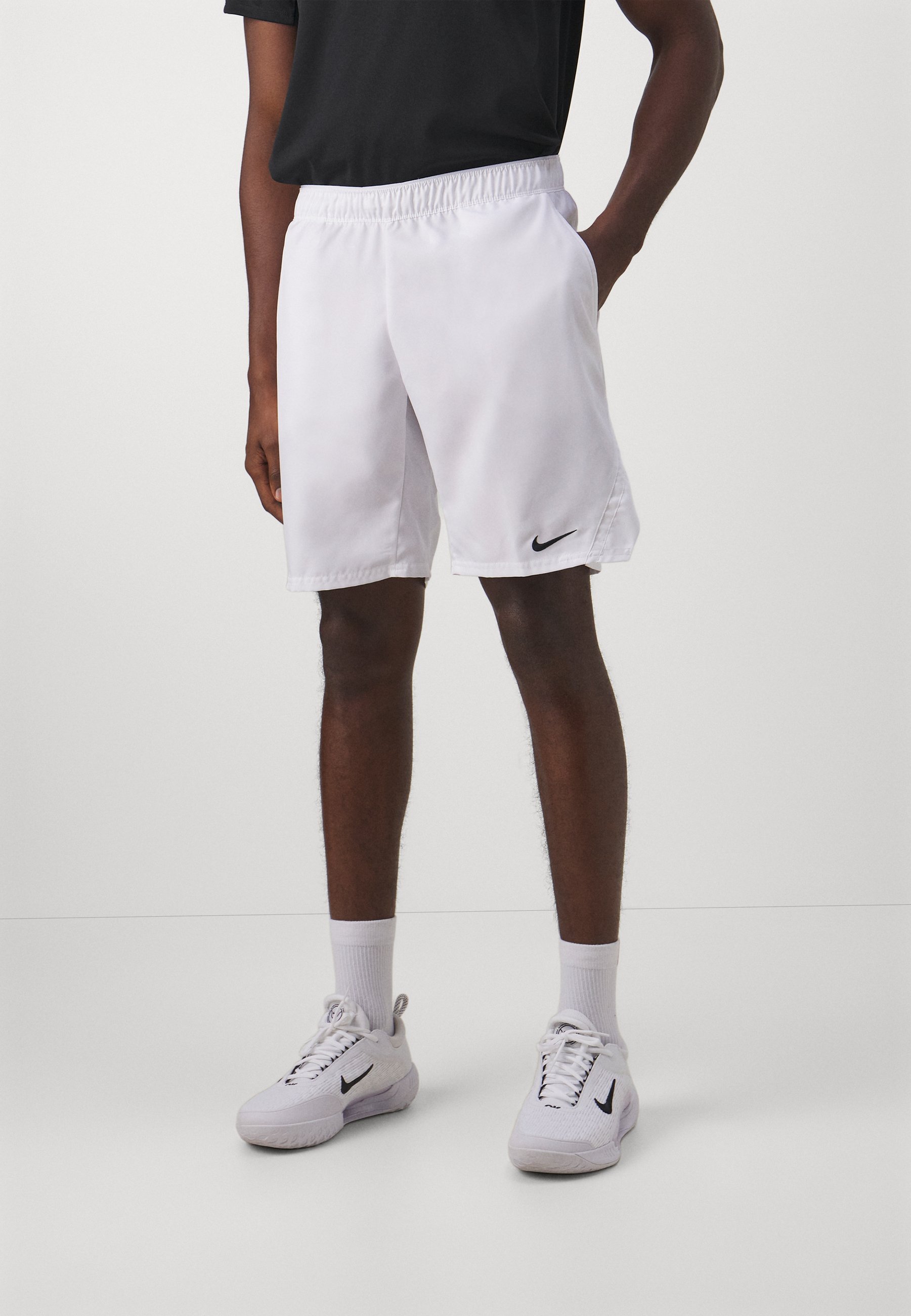 TRIKOVÁNÍ - Sportovní kraťasy - white/black