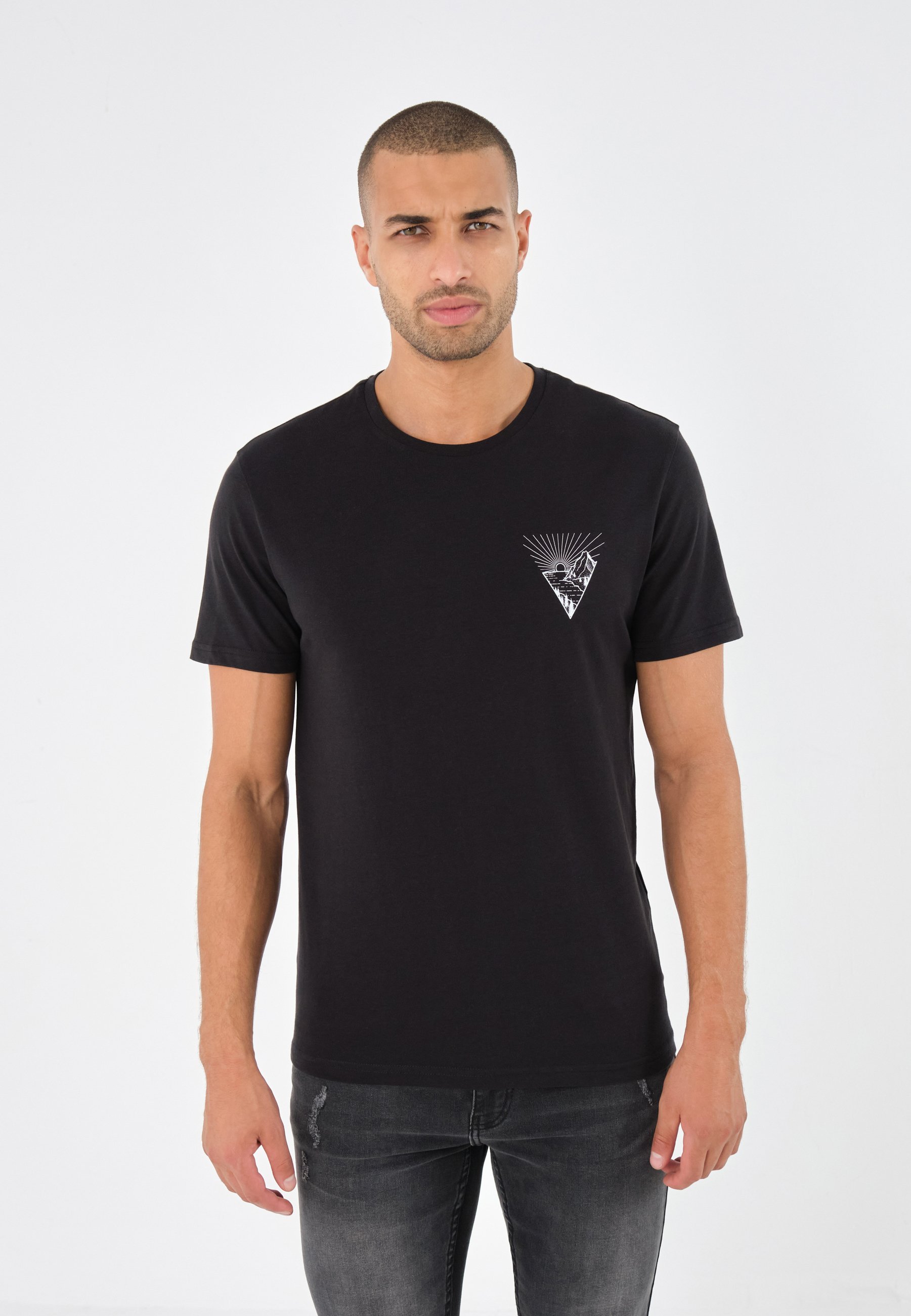 Pier One Print T-shirt - zwart