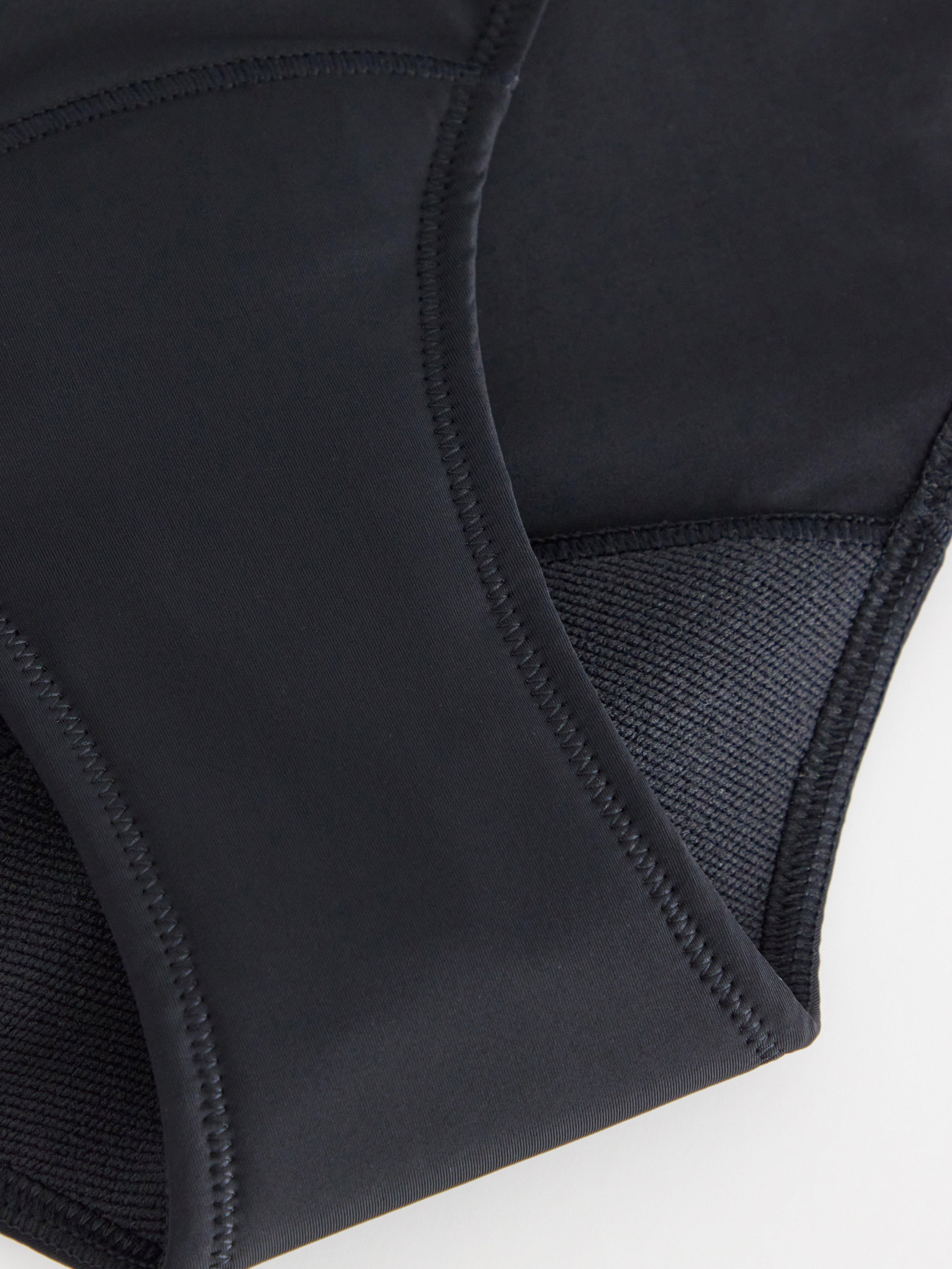 Základní menstruace – hiphugger – Female Engineering Black