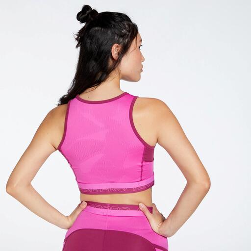  Nike Pro