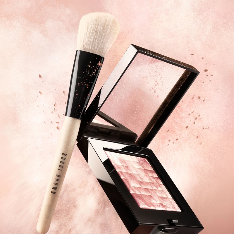 Bobbi Brown izgaismojošais pūderis