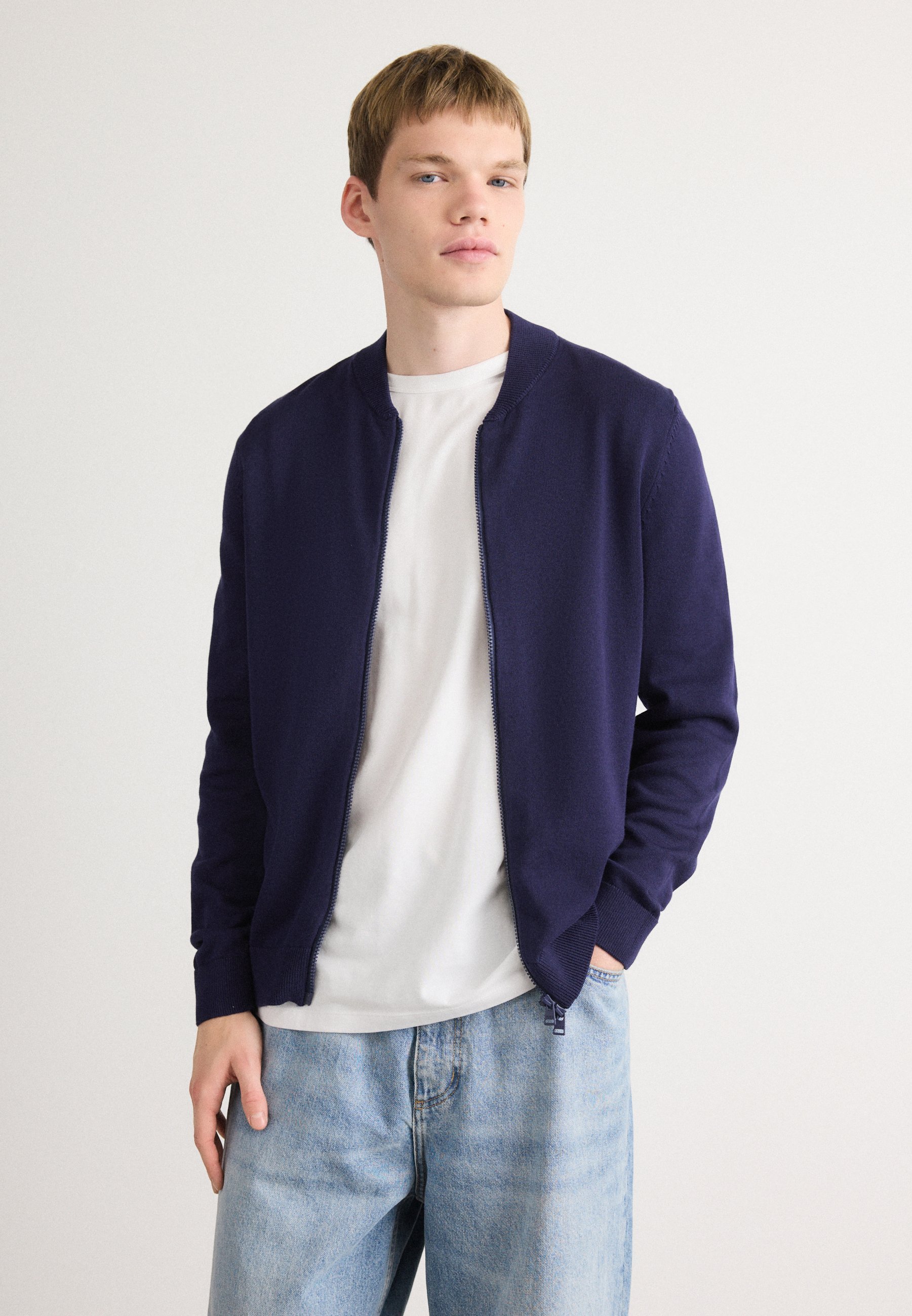 HUGO SAN JAQUE - Vest - navy