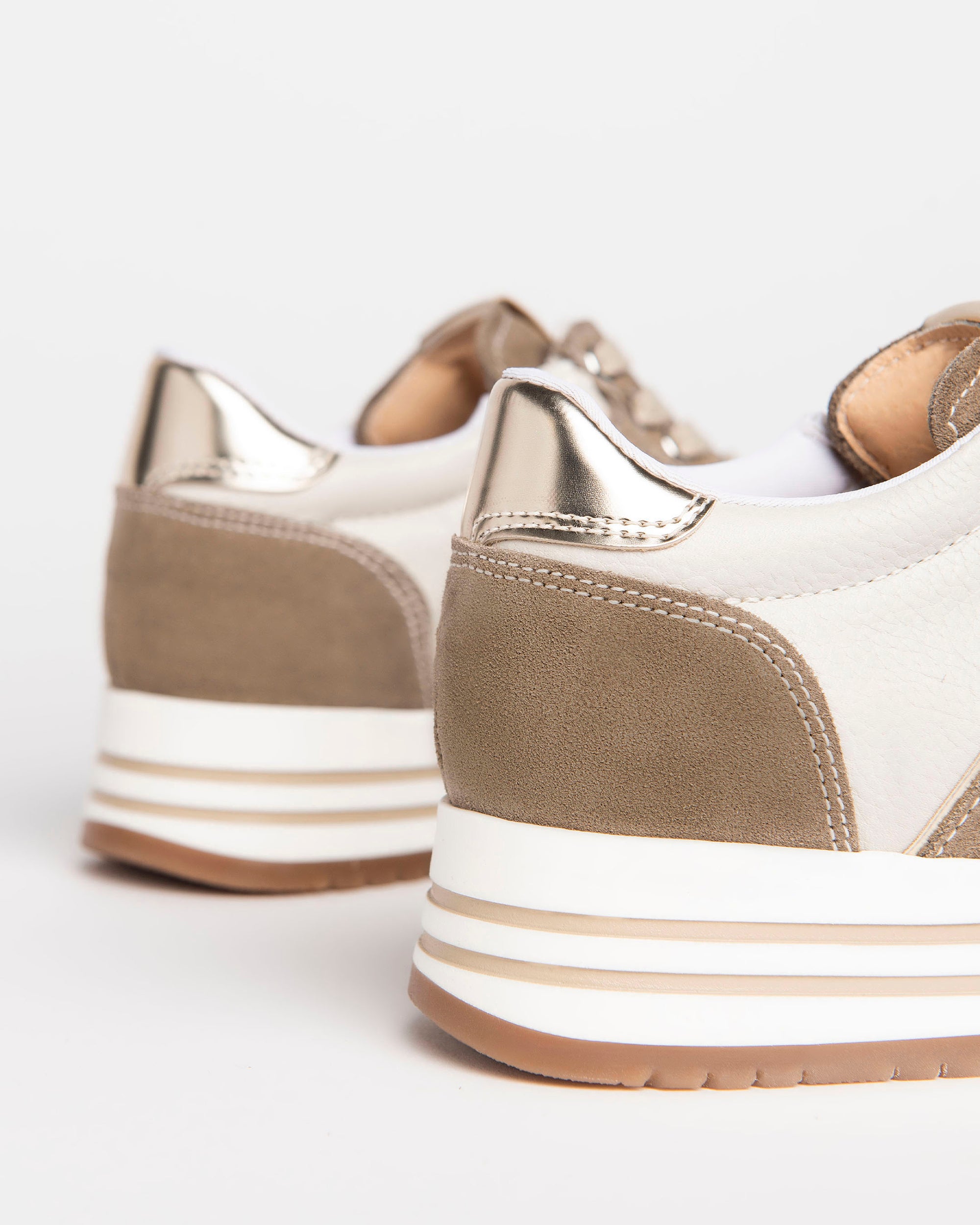 Baskets en daim et cuir pour adolescentes