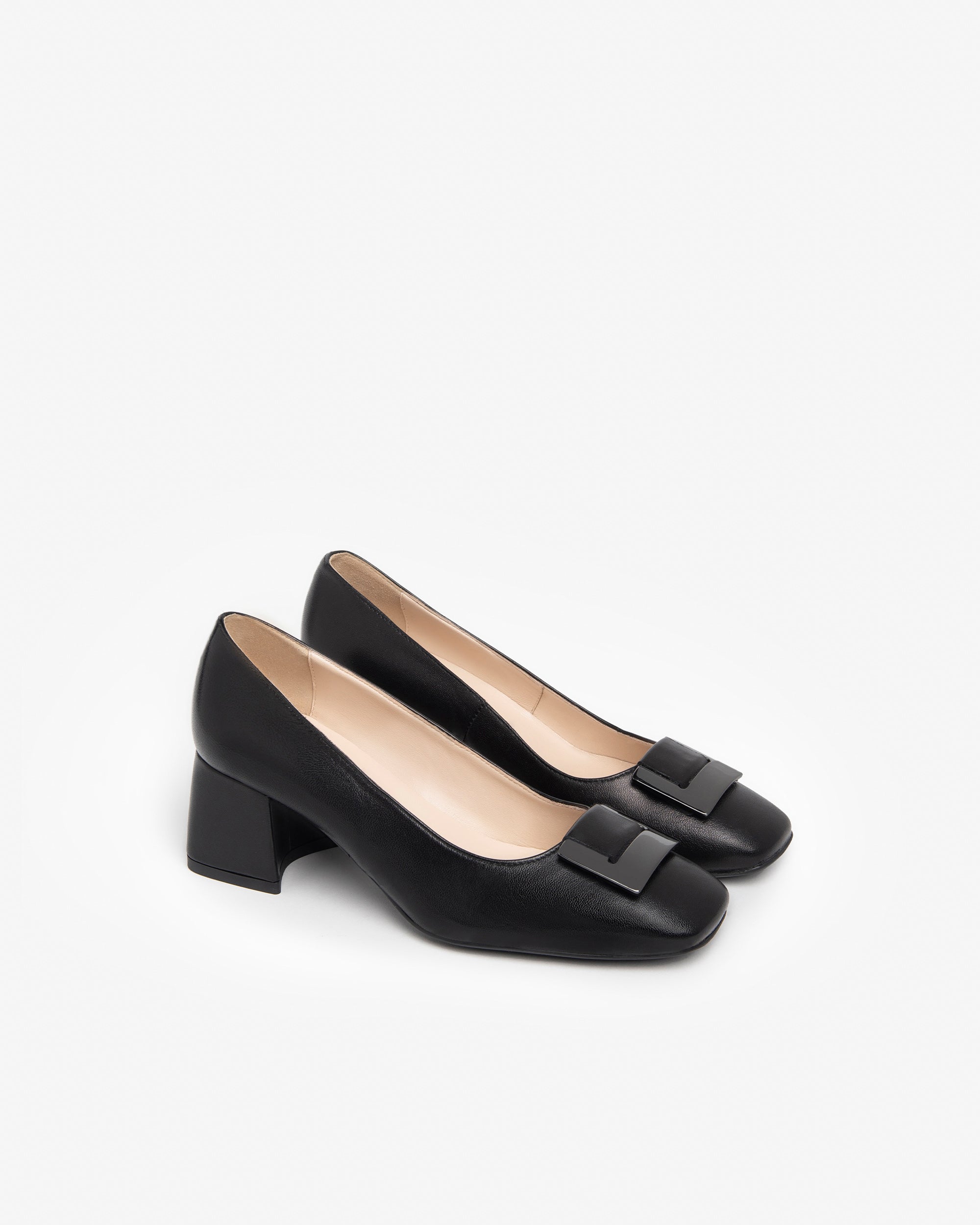  Damen-Pumps aus Leder