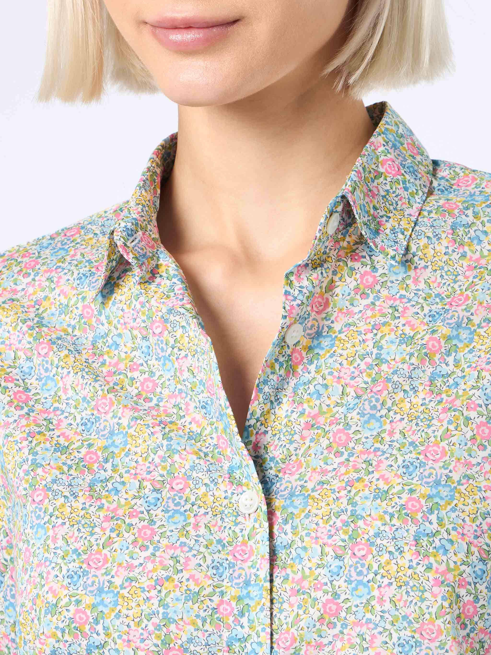 Oversized katoenen damesblouse met Emma & Georgina Brigitt print.