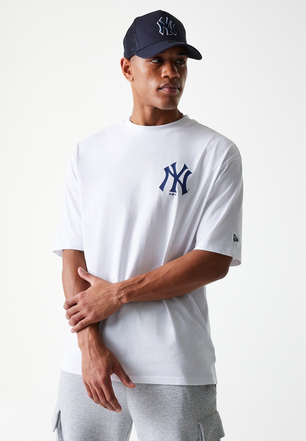 New Era GRAPHIC TEE UNISEX - T-shirt met print - wit