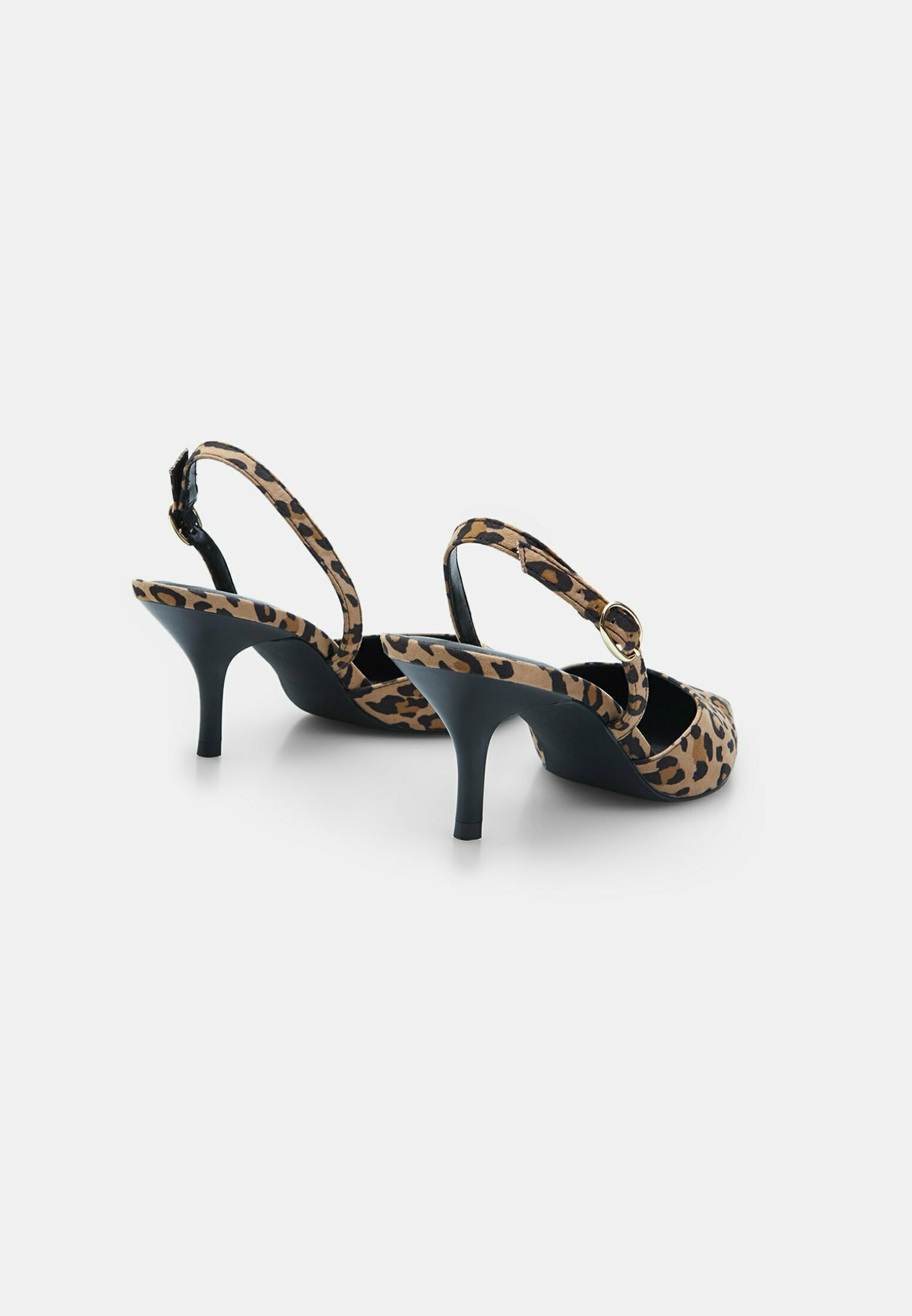 Bata Classic hakken - marrone