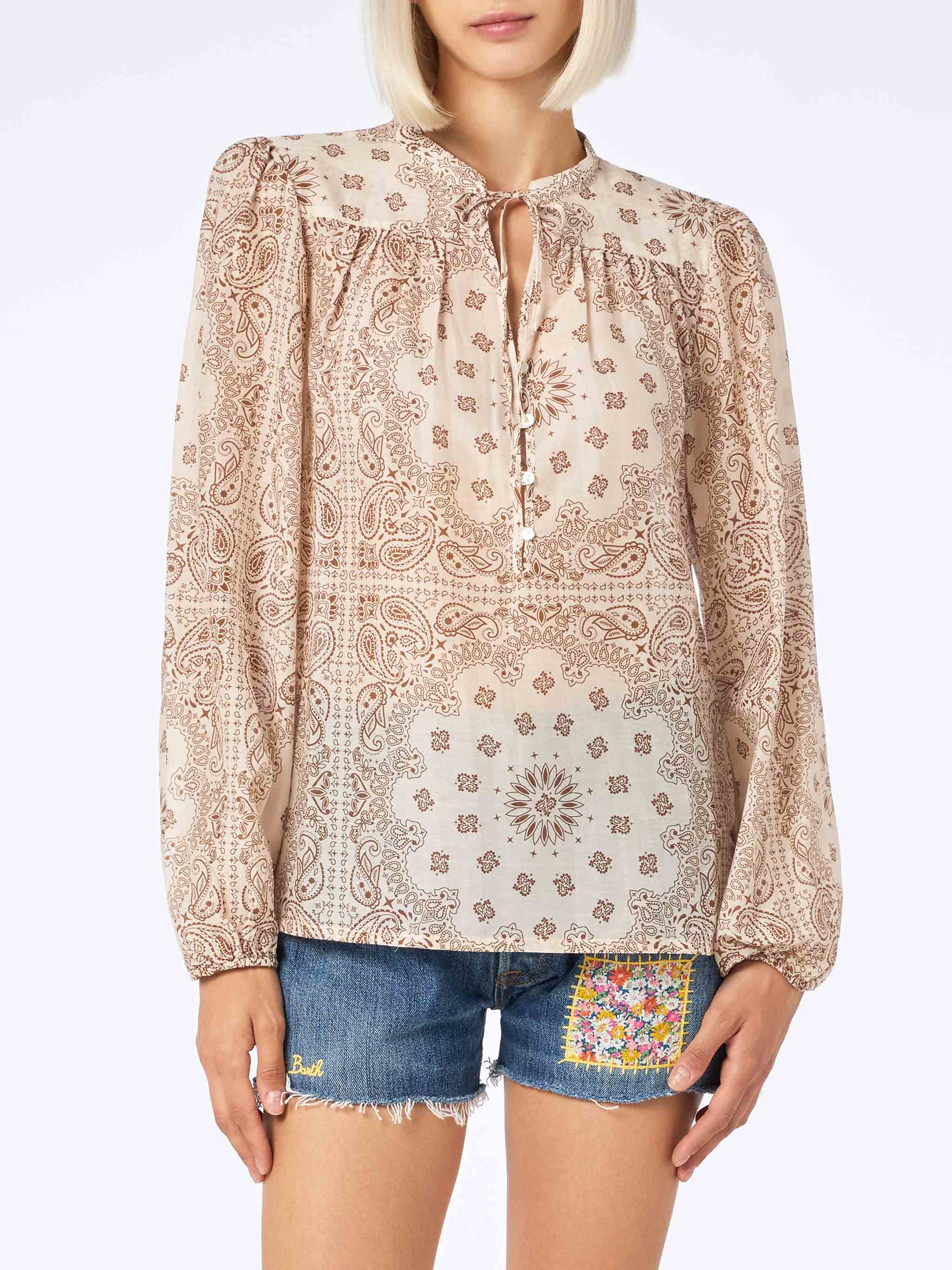 Harper damesblouse van zijden voile met bandana-print