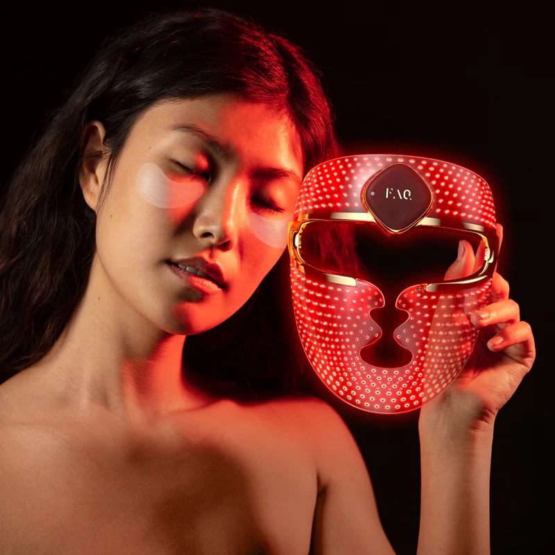 FOREO FAQ™ mikroadatu pretgrumbu acu plāksteri ar hialuronskābi