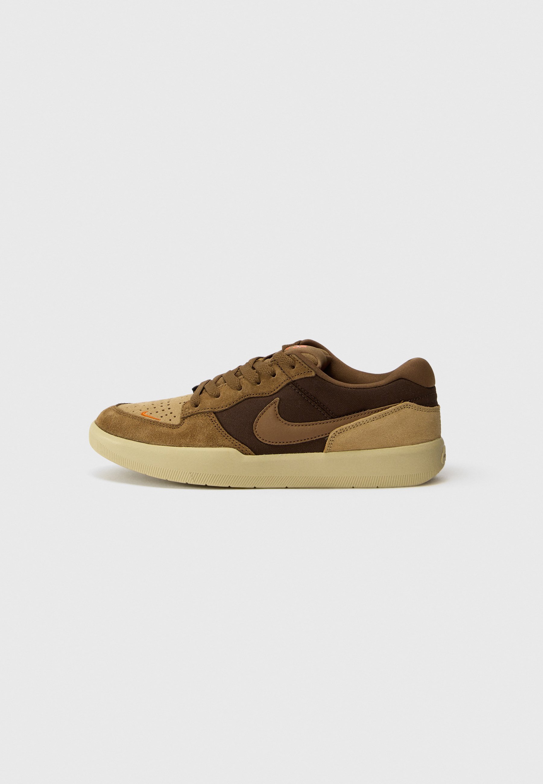 Baskets basses Nike SB
