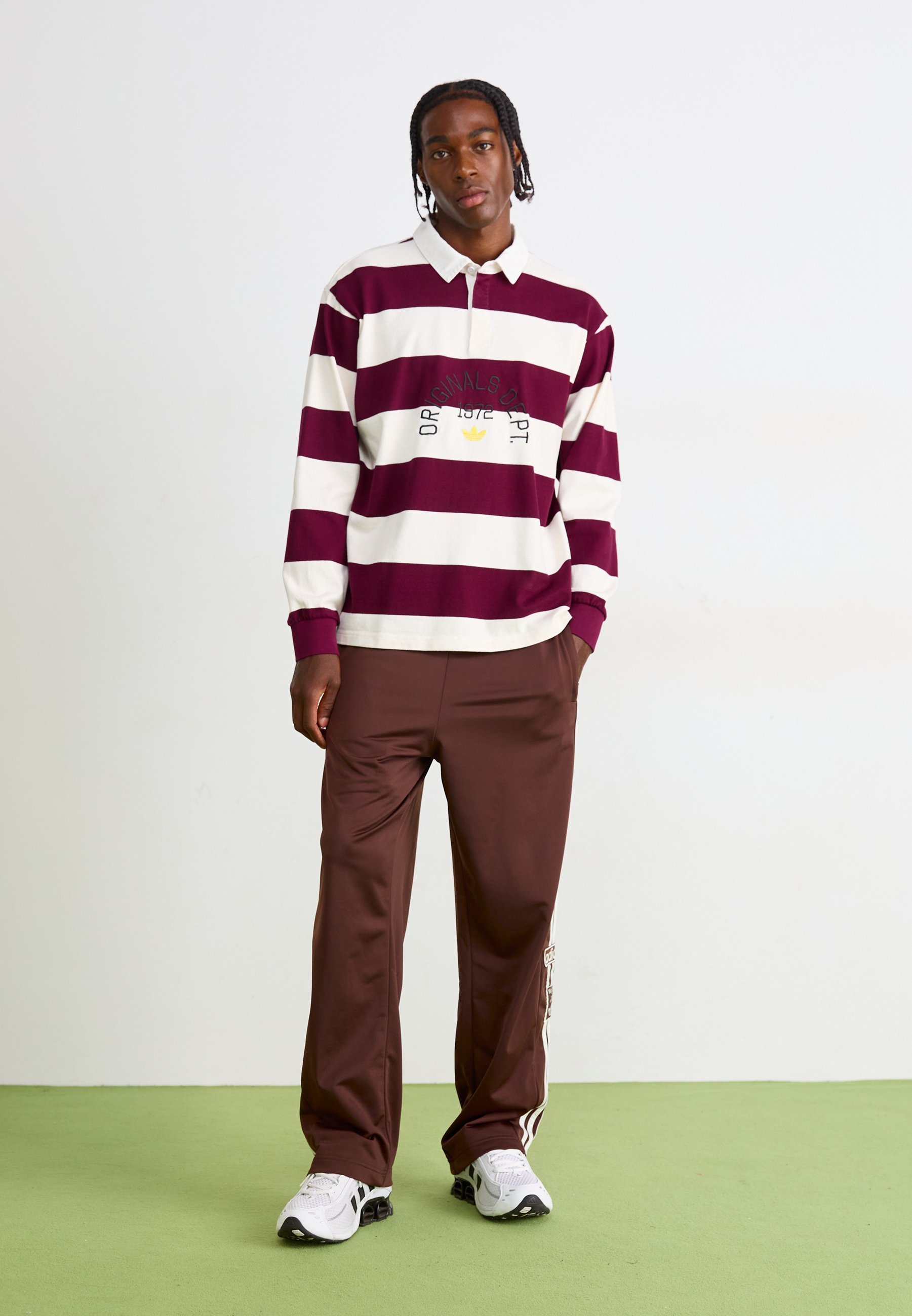 Adidas Originals ADIBREAK - Pantaloni della tuta - rosso ramato/bianco sporco