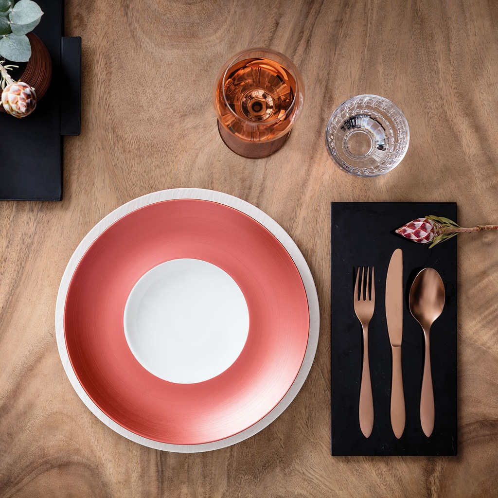 Assiette creuse Villeroy & Boch Manufacture Glow - 1 pièce