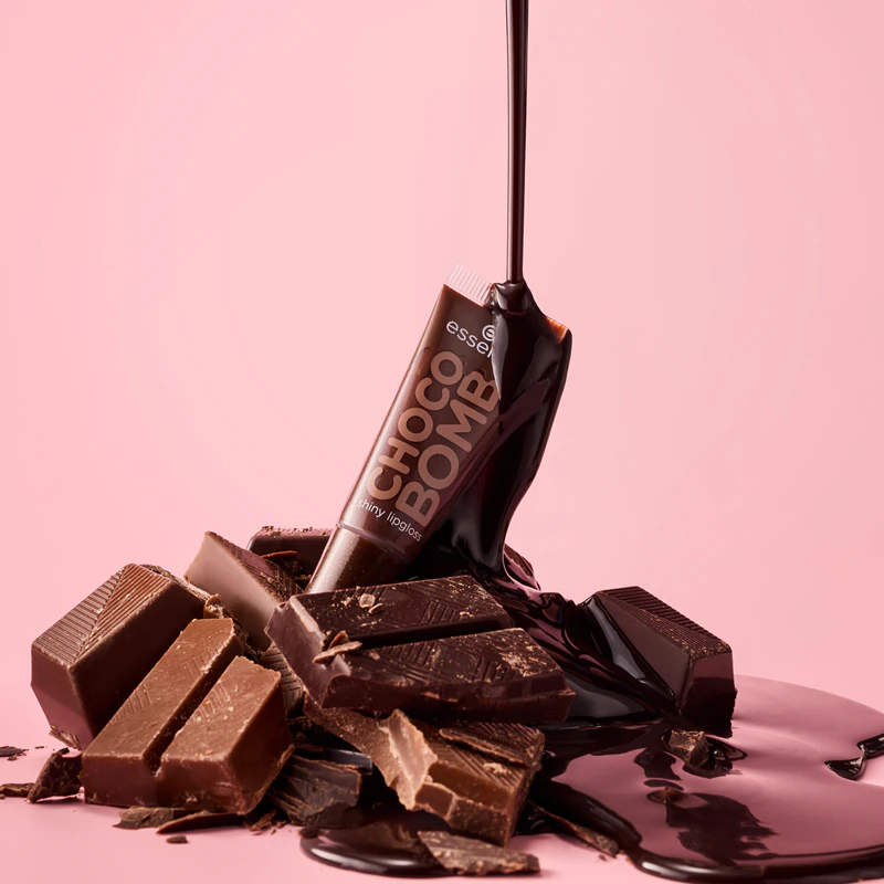 gloss labial essence Choco Bomb com brilho