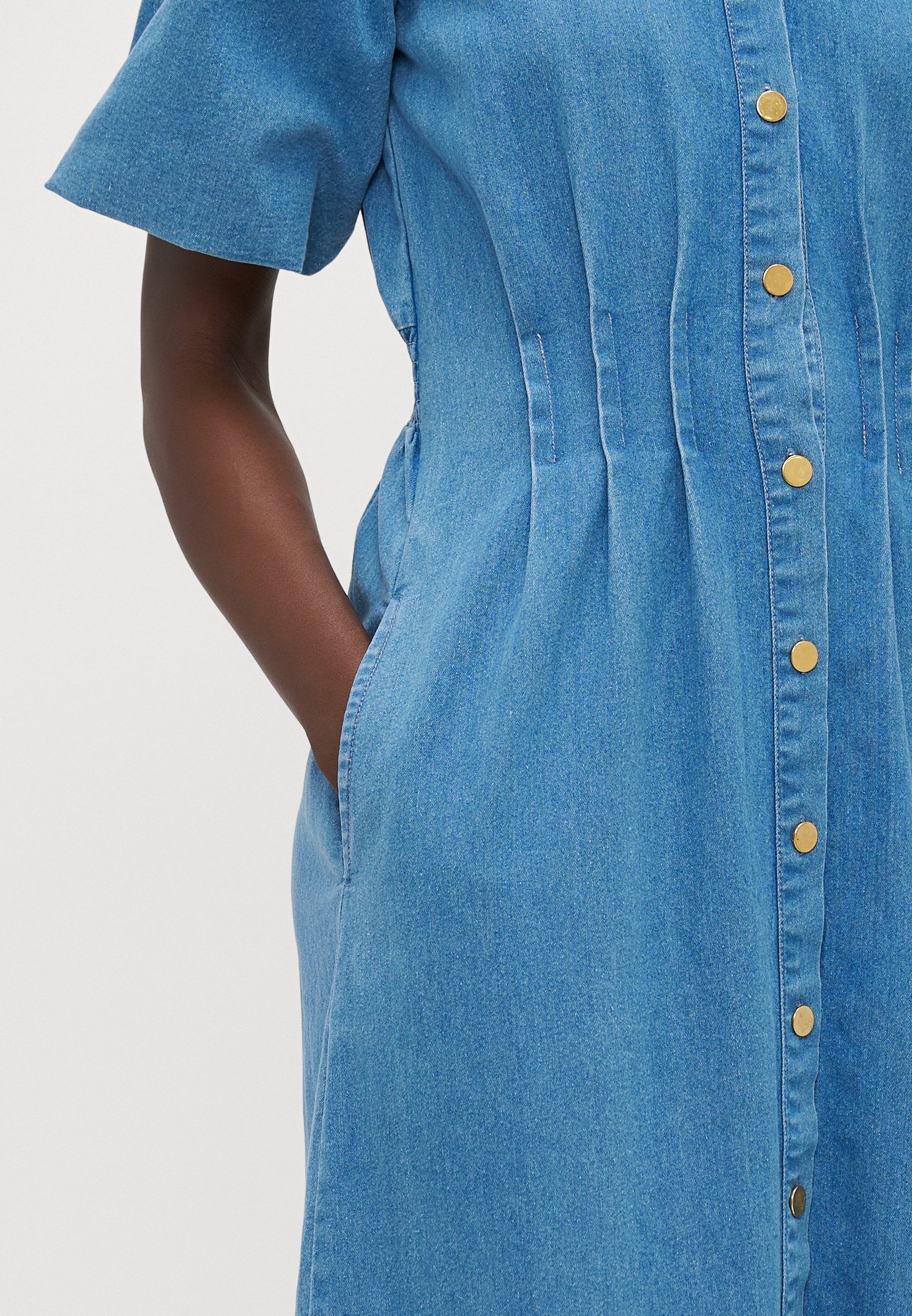 Vero Moda Tall VMCASSIDY DRESS - Sukienka jeansowa - średni niebieski denim