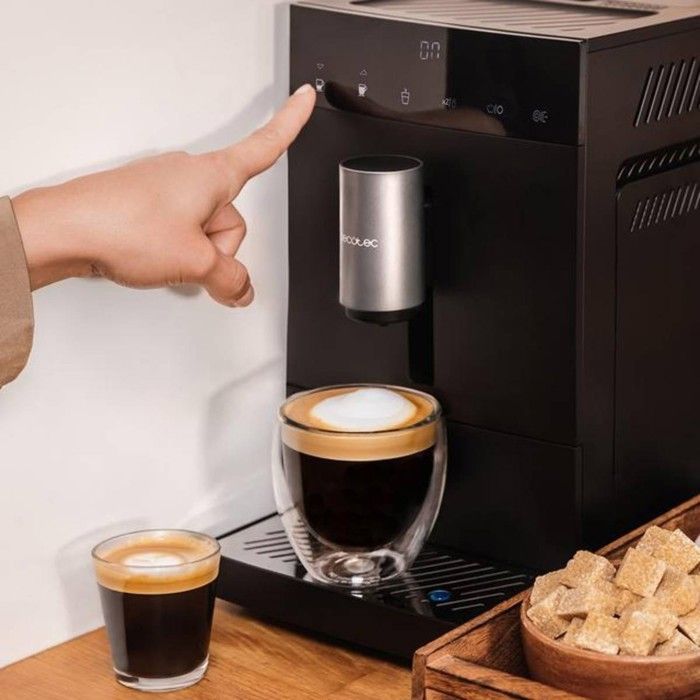 Cecotec Compacta Cremmaet Compact Super-Automatic Coffee Machine, 19 bars, Thermoblock system, freshly ground beans with plug