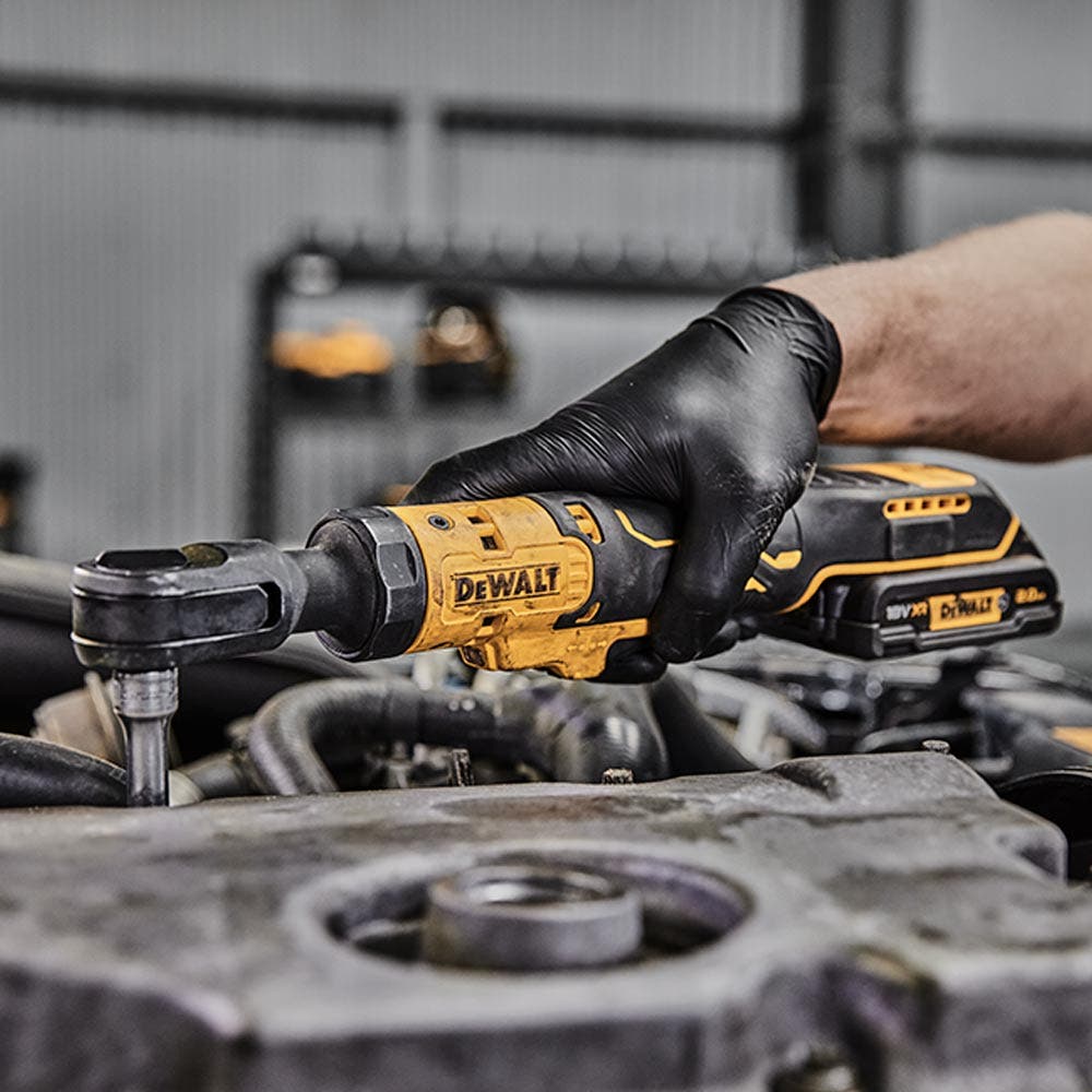 DEWALT 18V børsteløs skrallenøkkel 3/8