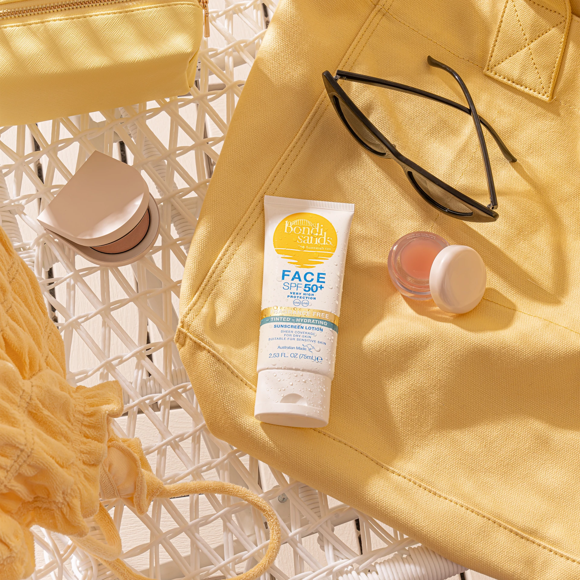 Loțiune hidratantă colorată pentru față SPF50+ 75 ml - Bondi Sands