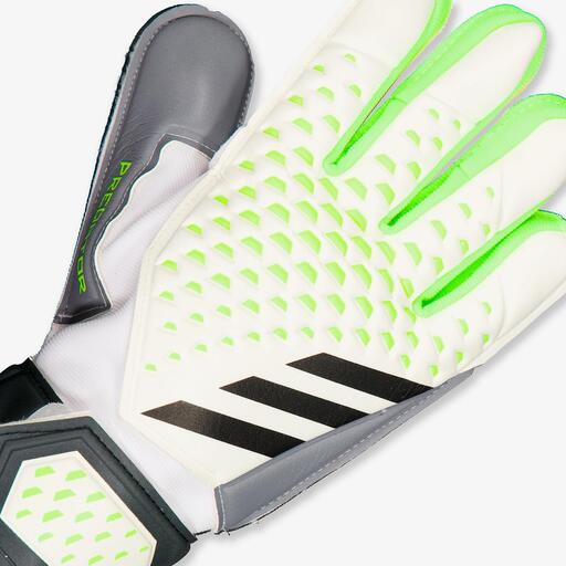  adidas Predator