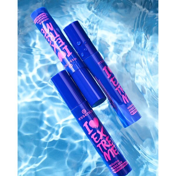 Vodeodolná maskara Essence I Love Extreme Volume 01 Black