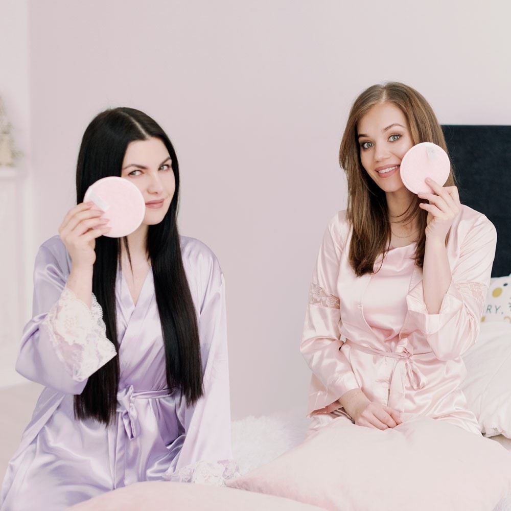 Crystallove Rose kosmētikas noņēmējs – 1 gab.