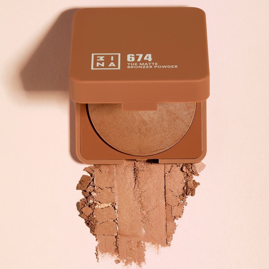 3INA Bronzer, мат бронзер у праху – 7 г
