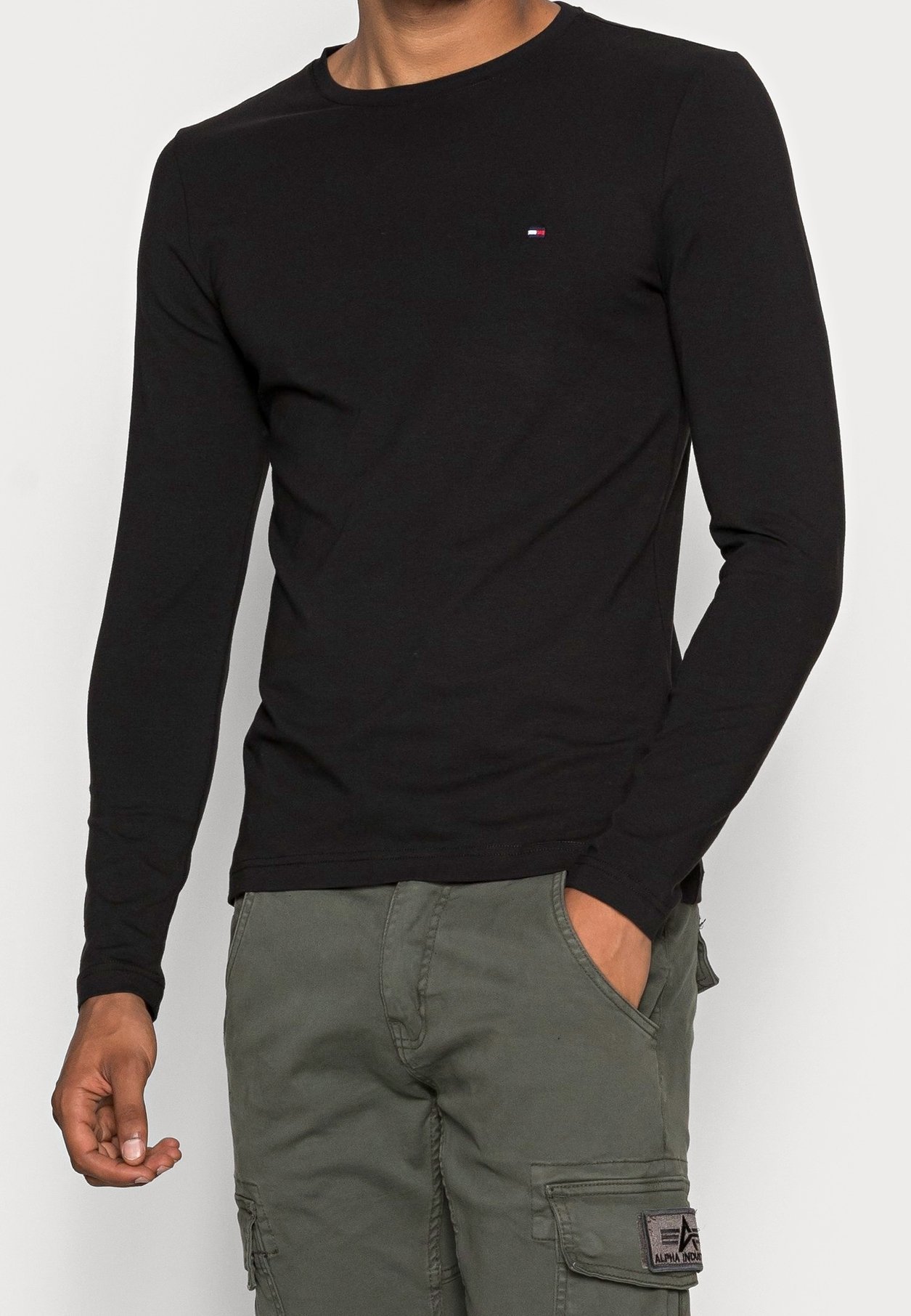 Blusa de manga comprida Tommy Hilfiger - preta