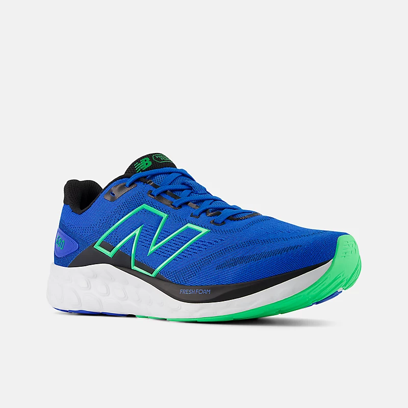 Men's Fresh Foam 680 v8 – Blue Oasis mit Limettenblatt und Schwarz