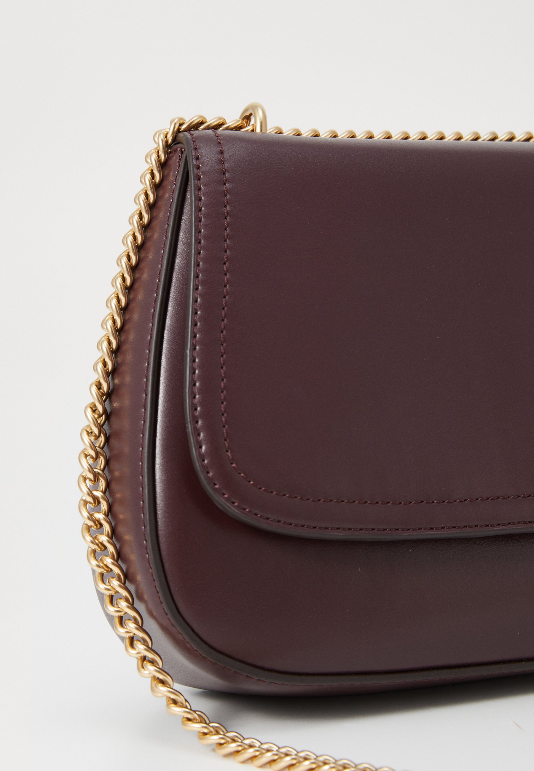 Calvin Klein HARDWARE MONOGRAM - Kabelka - black