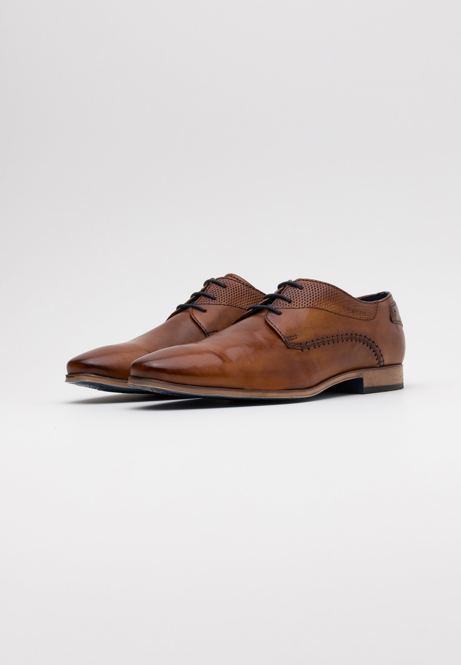 Bugatti Smart veterschoenen - cognac