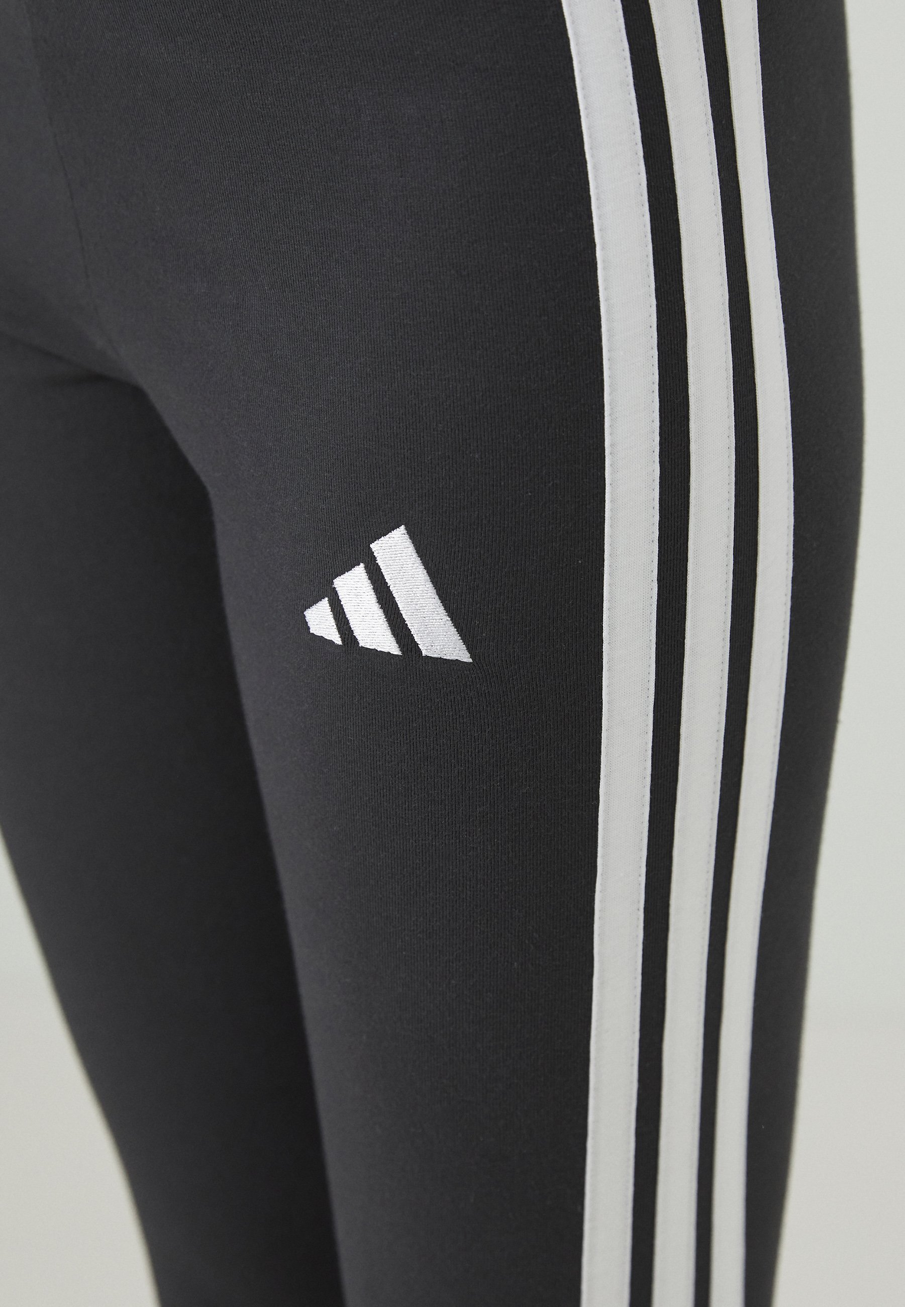 adidas Sportswear LEG - Leggings - zwart/wit