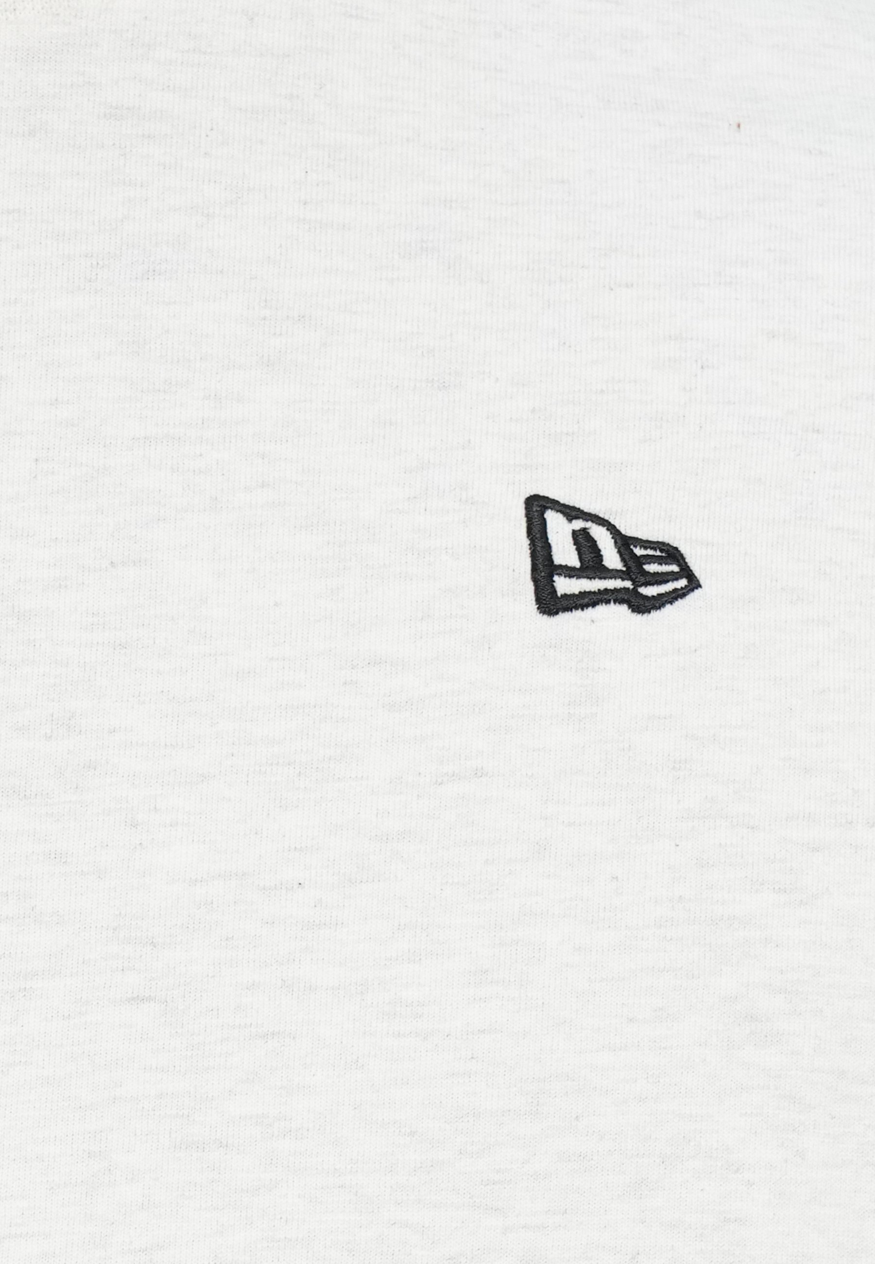 New Era Basic T-shirts