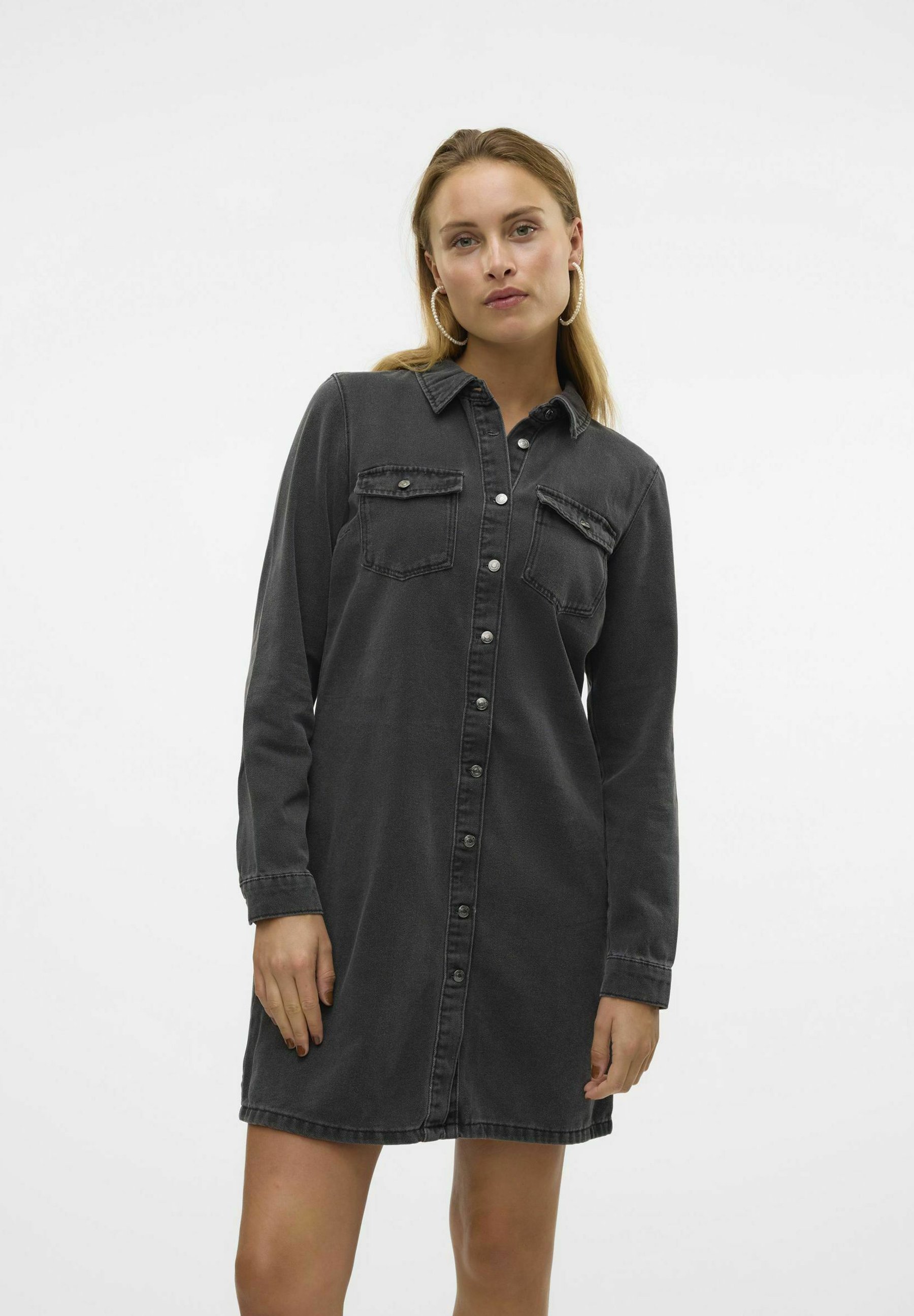 Vero Moda VMJENNIE SHORT DRESS - Abito in denim - denim nero