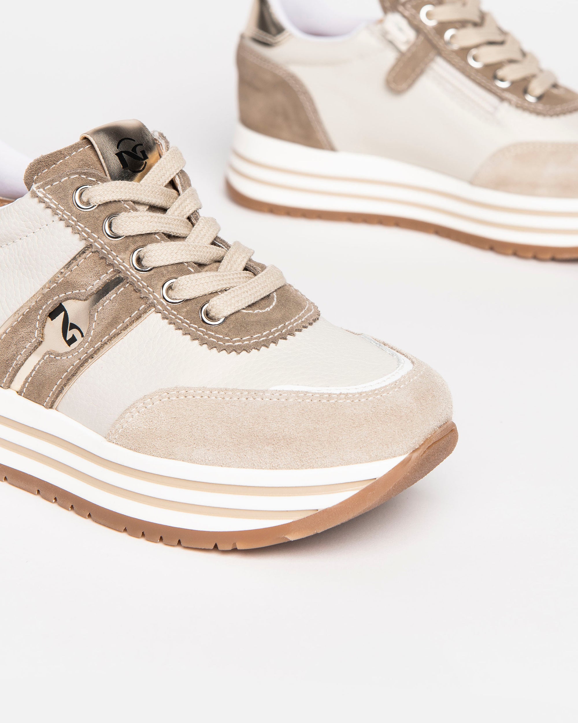  Baskets en daim et cuir pour adolescentes