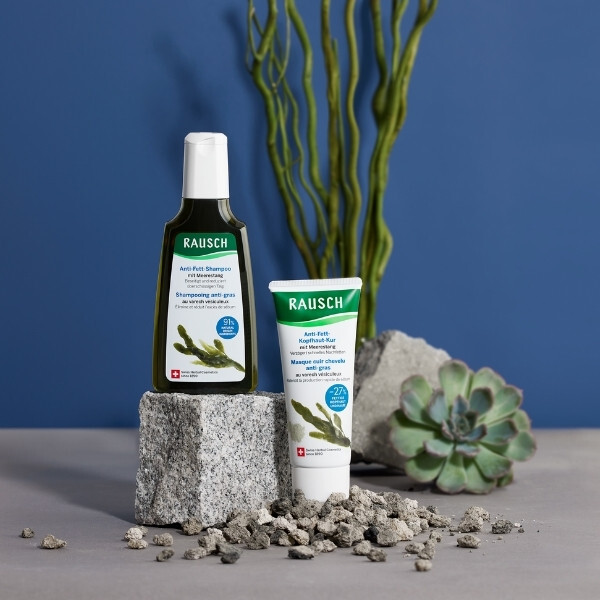 Rausch zsíroldó fejbőrápoló hínárral 150ml