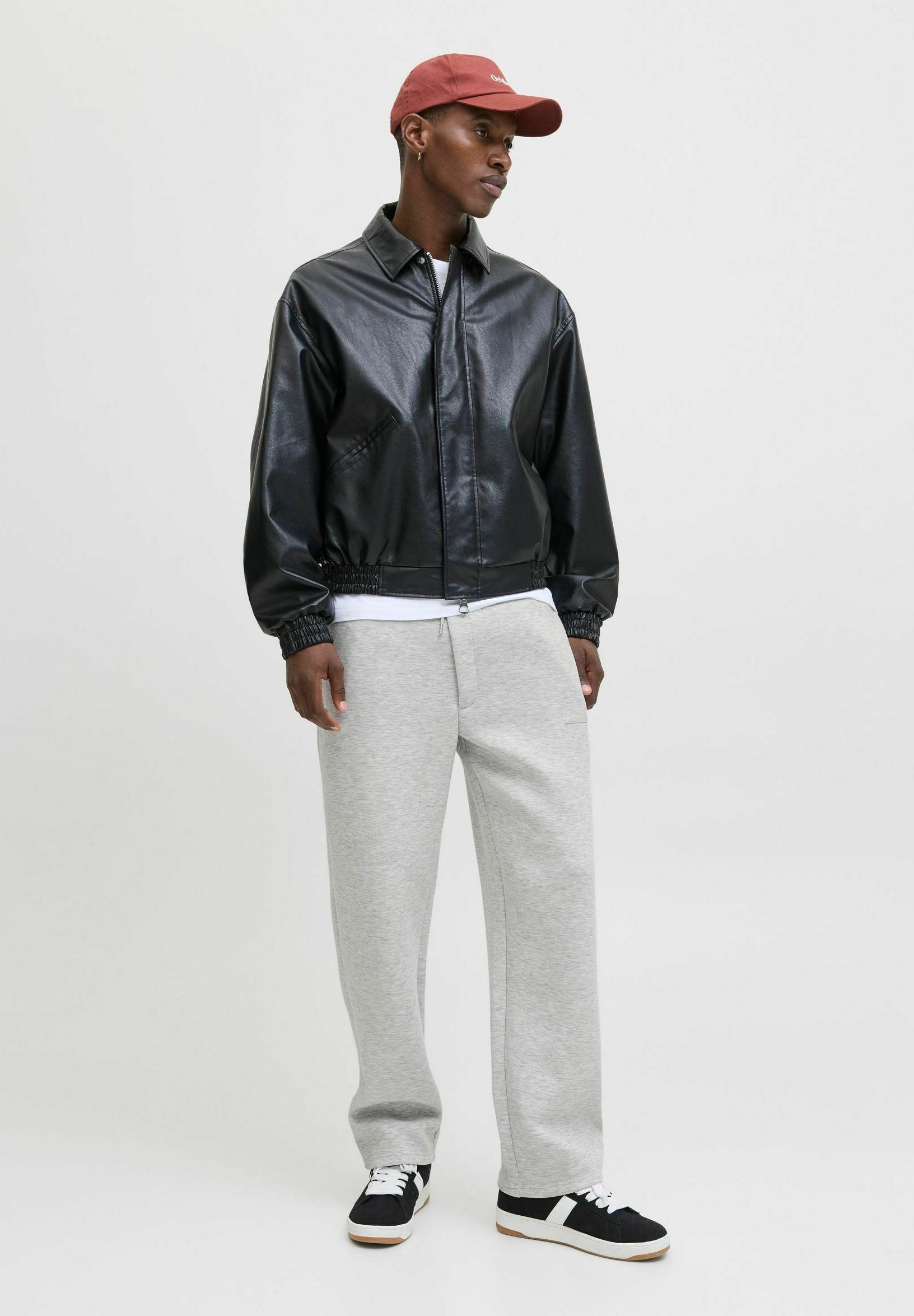 Pantaloni della tuta Jack & Jones - grigio chiaro mélange