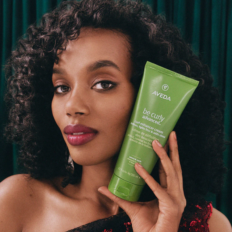 Aveda Be Curly Advanced™ Conditioner hydratační kondicionér pro kudrnaté vlasy