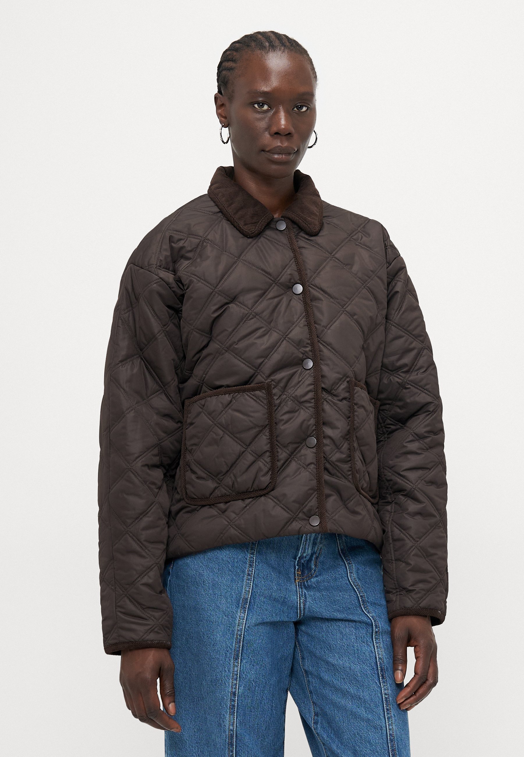 Vero Moda Tall VMMINNESOTA SHORT JACKET - Lichte jas - chocoladetaart