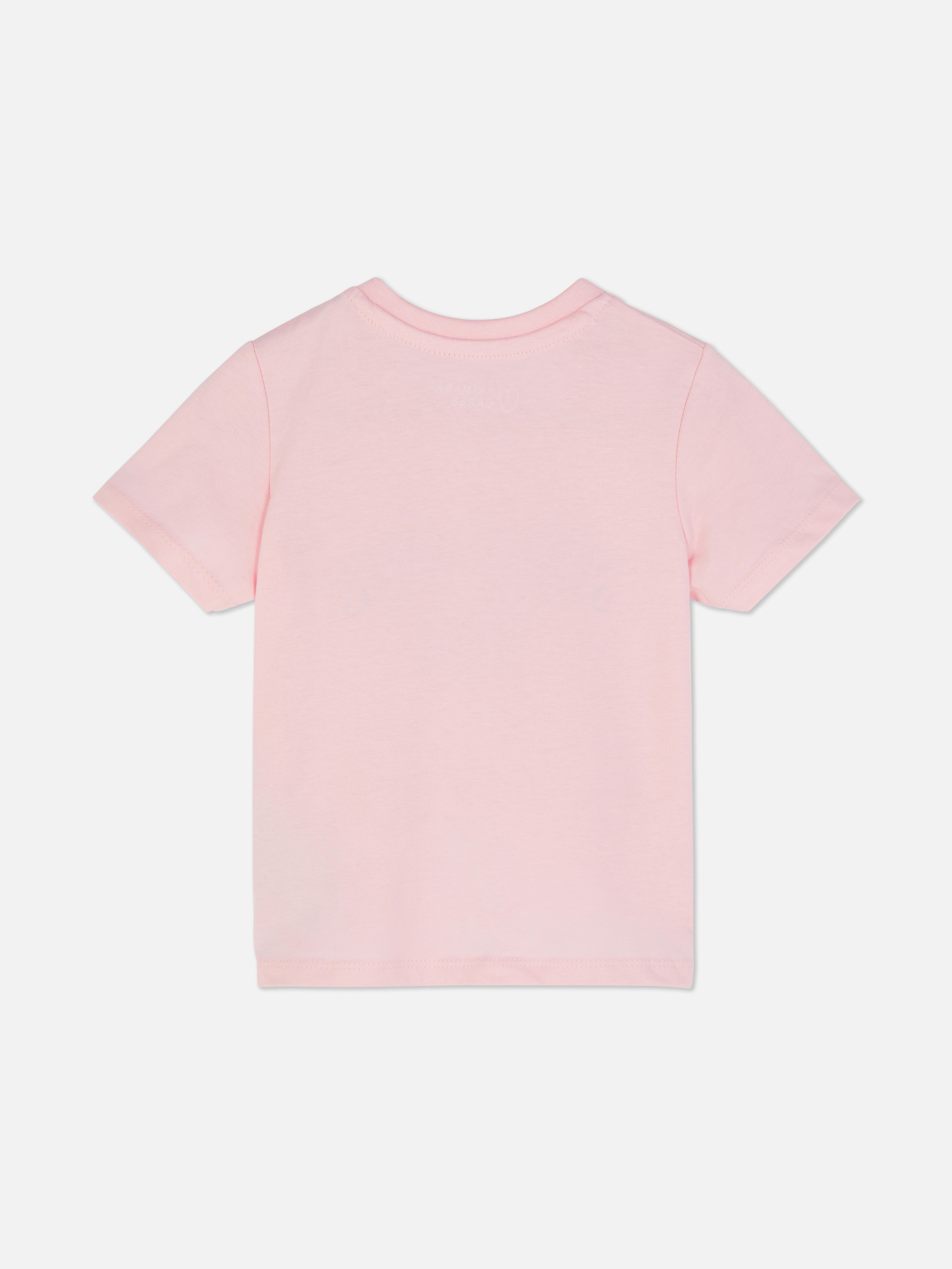 New York Print T-Shirt Ein T-Shirt mit Rundhalsausschnitt, kurzen Ärmeln und einem Aufdruck auf der Vorderseite