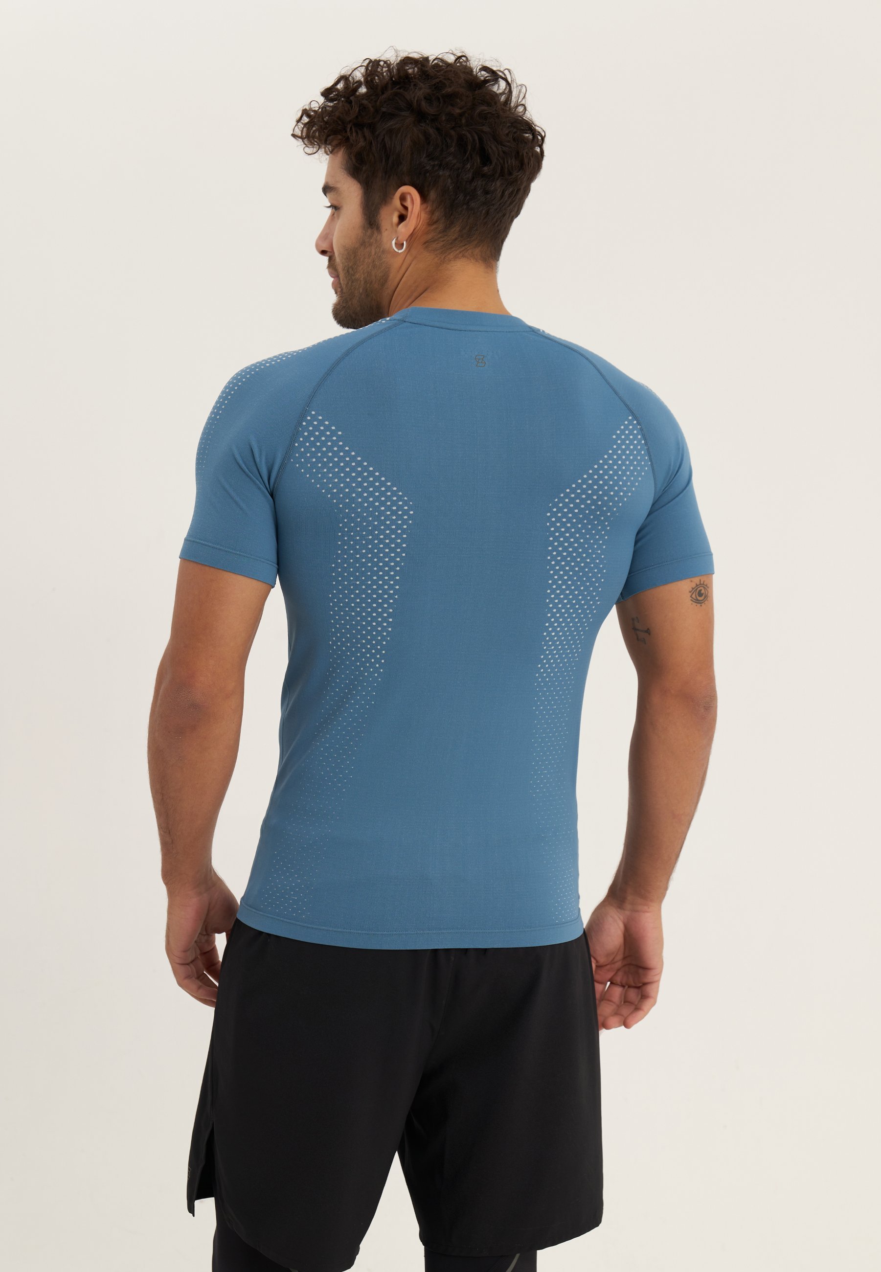 T-shirt de sport Pier One Sport à manches courtes sans coutures - bleu sarcelle